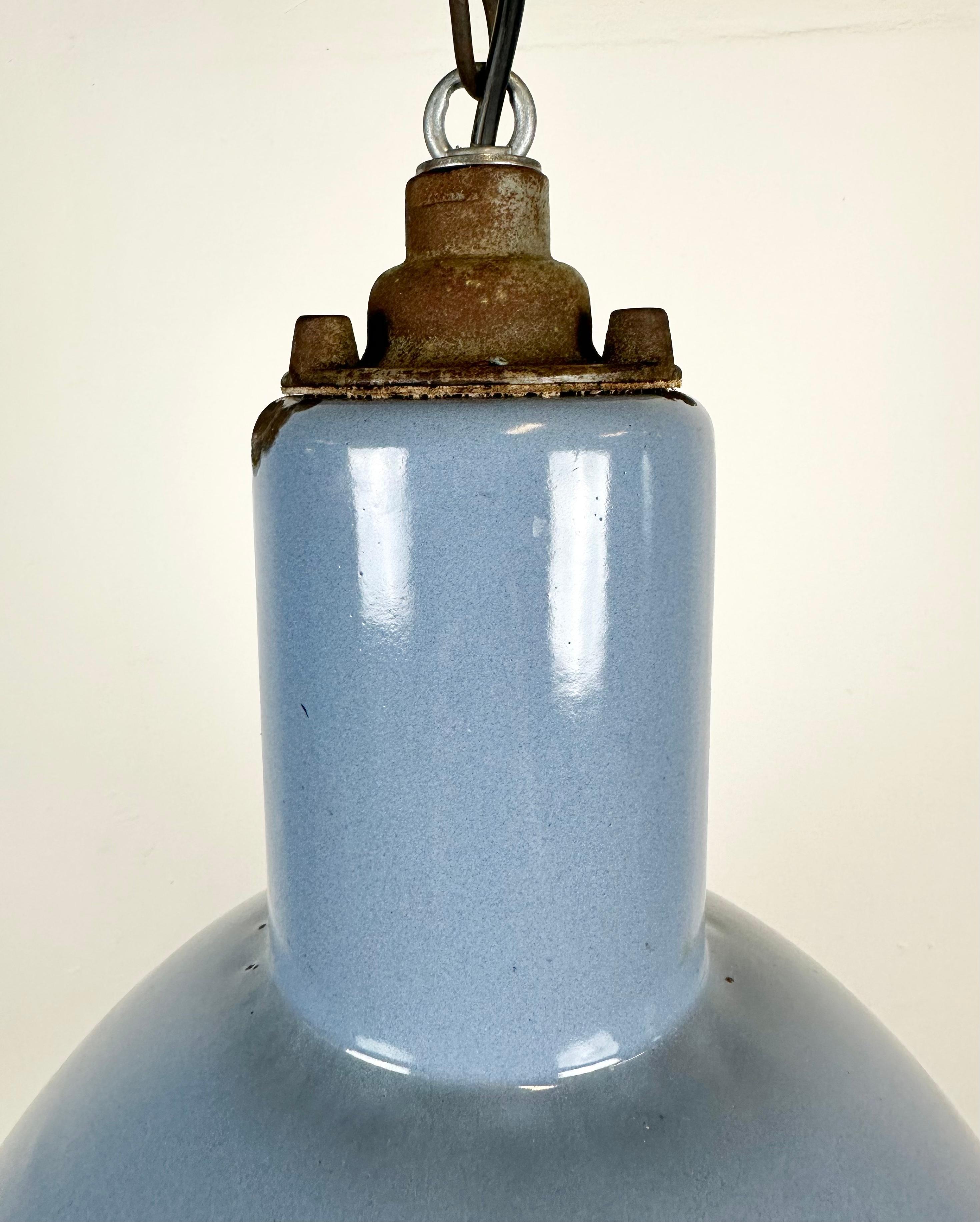 Bauhaus Blue Enamel Industrial Pendant Lamp, 1950s In Good Condition For Sale In Kojetice, CZ