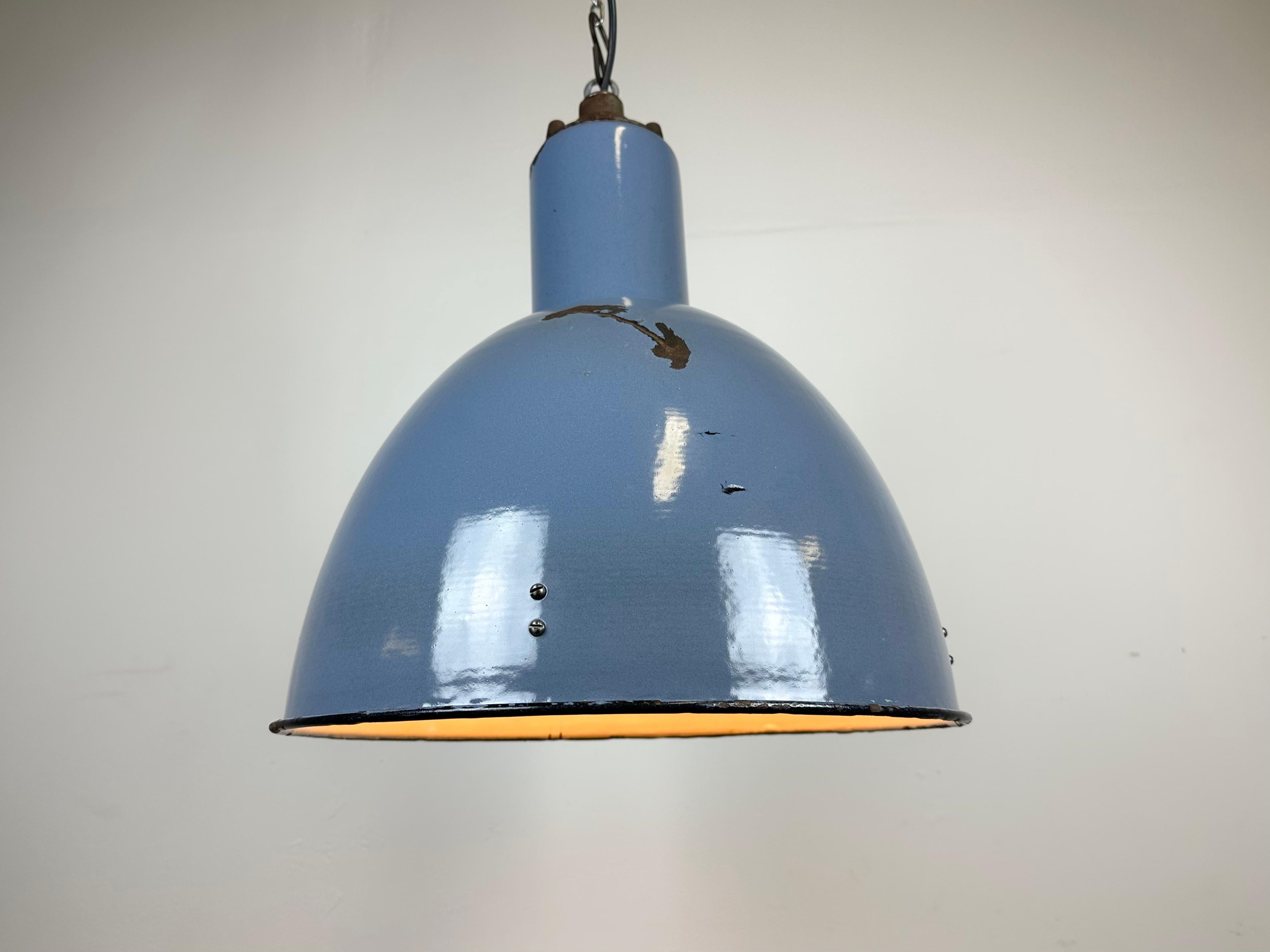 Bauhaus Blue Enamel Industrial Pendant Lamp, 1950s For Sale 3