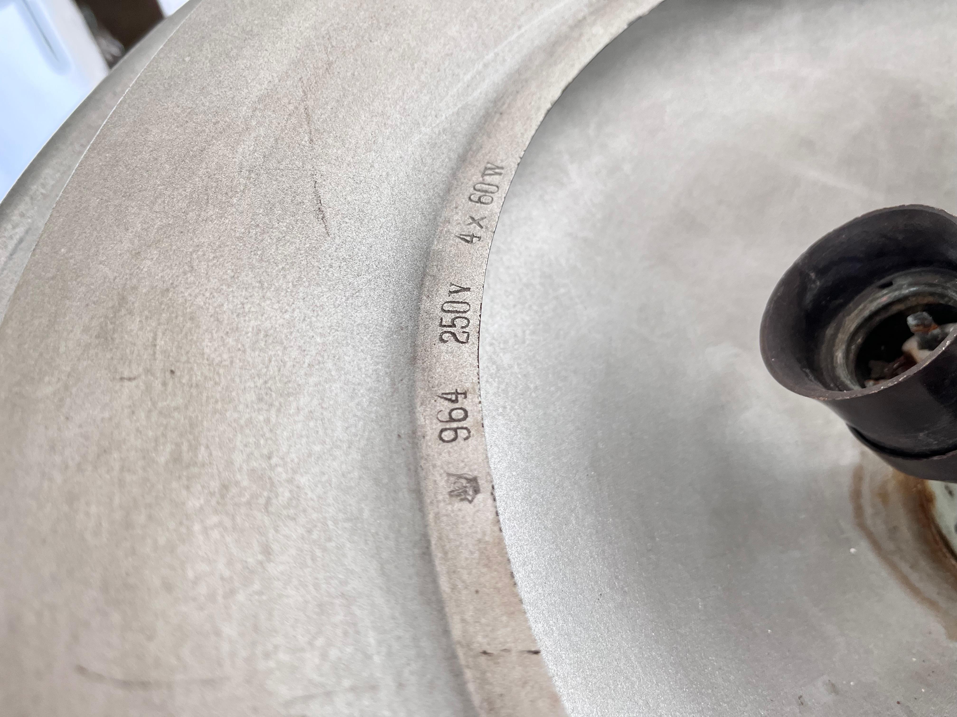 Colgante de latón Bauhaus con luz indirecta, años 30 - Checoslovaquia en venta 2