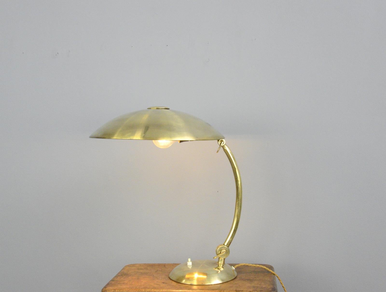 Bauhaus brass table lamp by Hillebrand, circa 1930s

- Fully brass
- Dual bulb holders
- Takes E27 fitting bulbs
- On/Off switch on the base
- Made by Hillebrand
- German, 1930s
- Size: 44cm tall x 36cm wide x 42cm