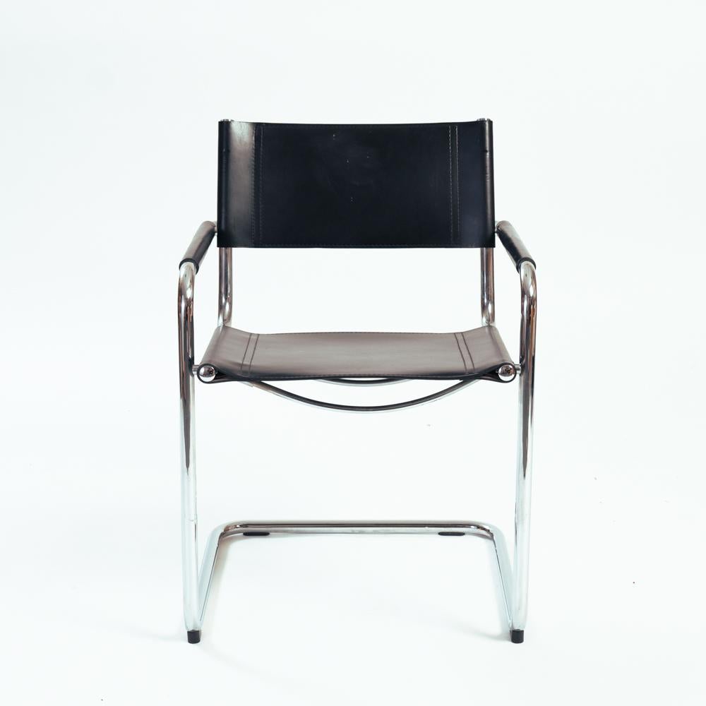 Steel Bauhaus cantilever dining chairs with arms loopin black leather by Fasem  For Sale