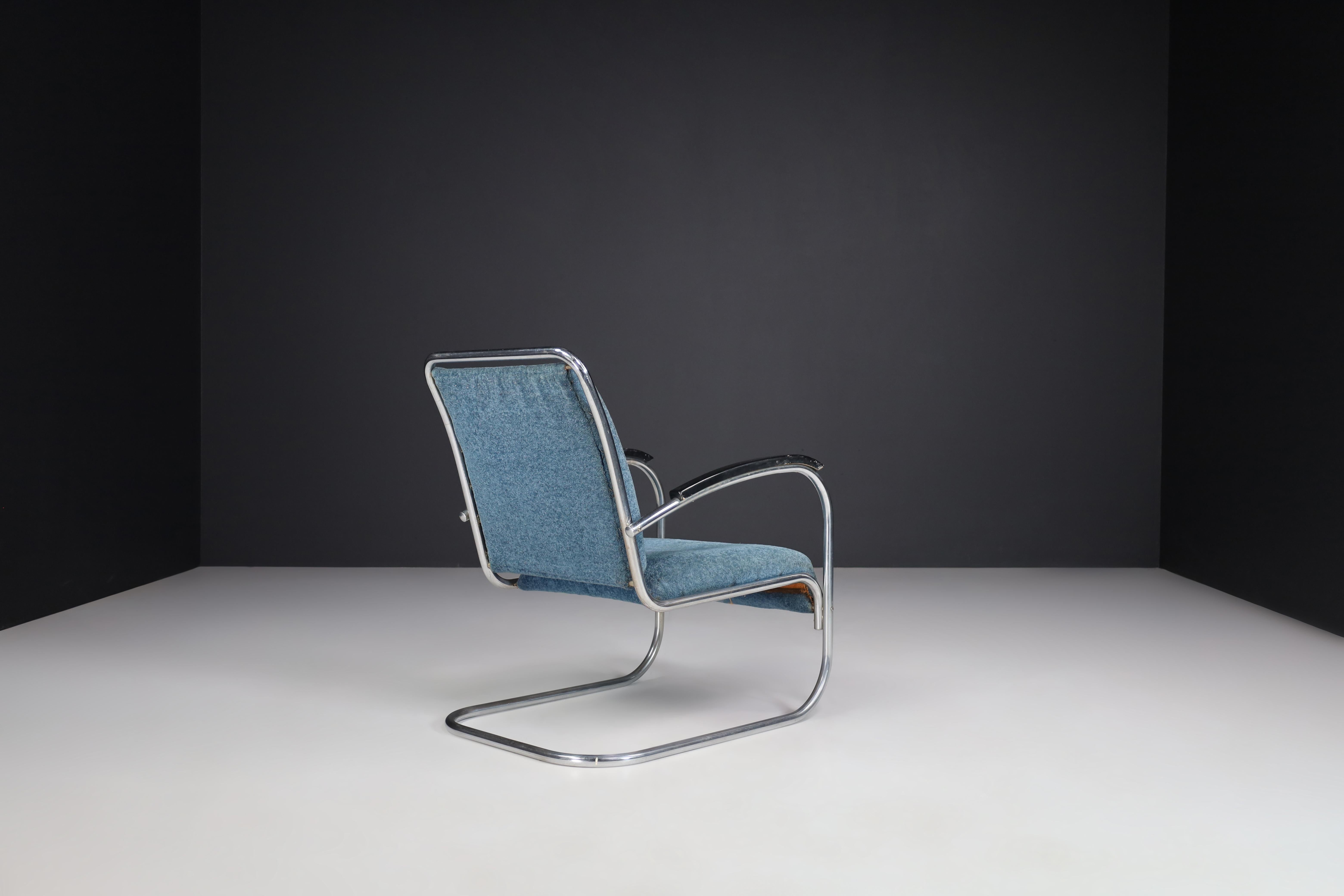 20th Century Bauhaus Cantilever Lounge Chair by Paul Schuitema, The Netherlands 1930s