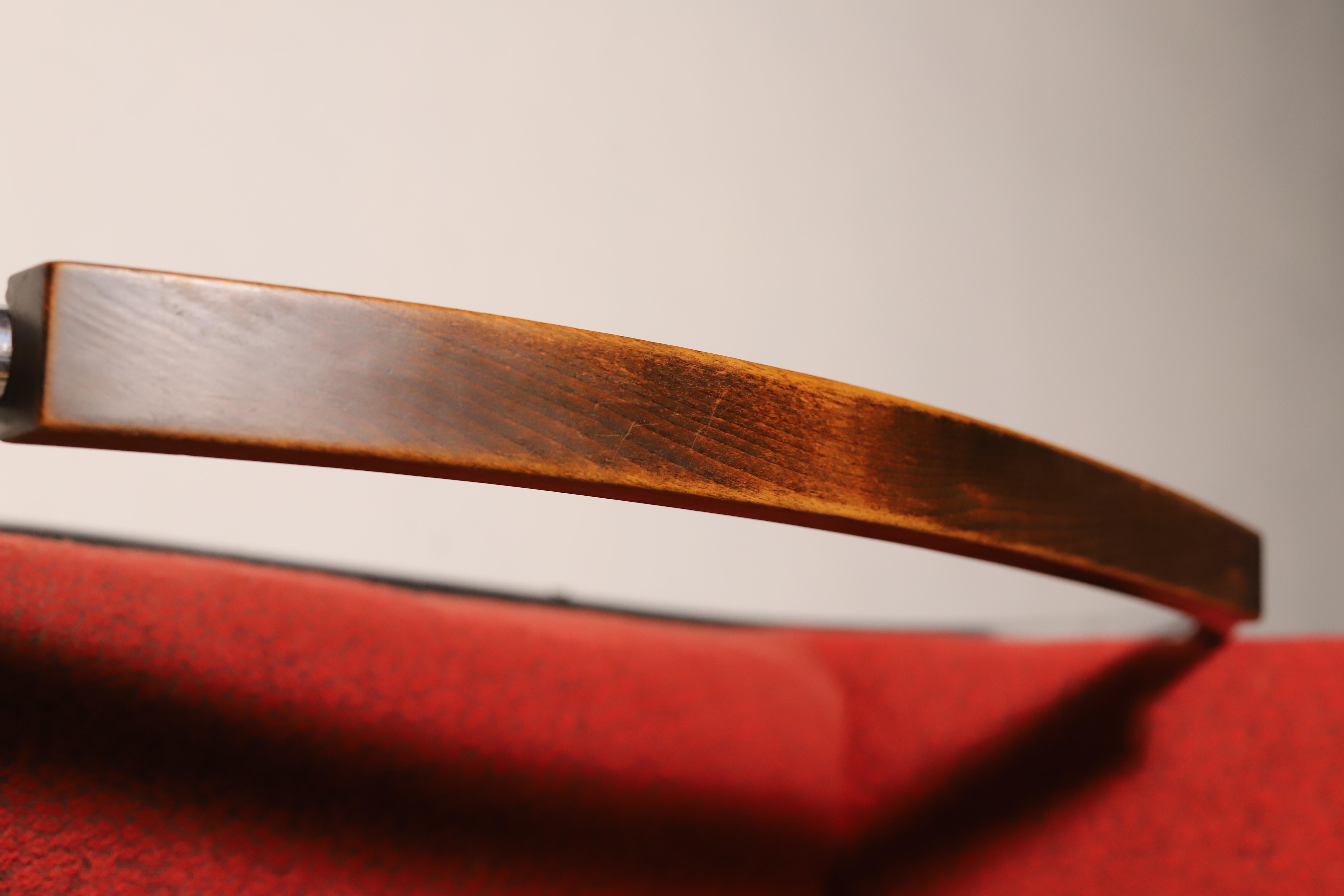 Bauhaus Cantilever tubular steel armchair, 1930’s, Czechoslovakia, Europe For Sale 8