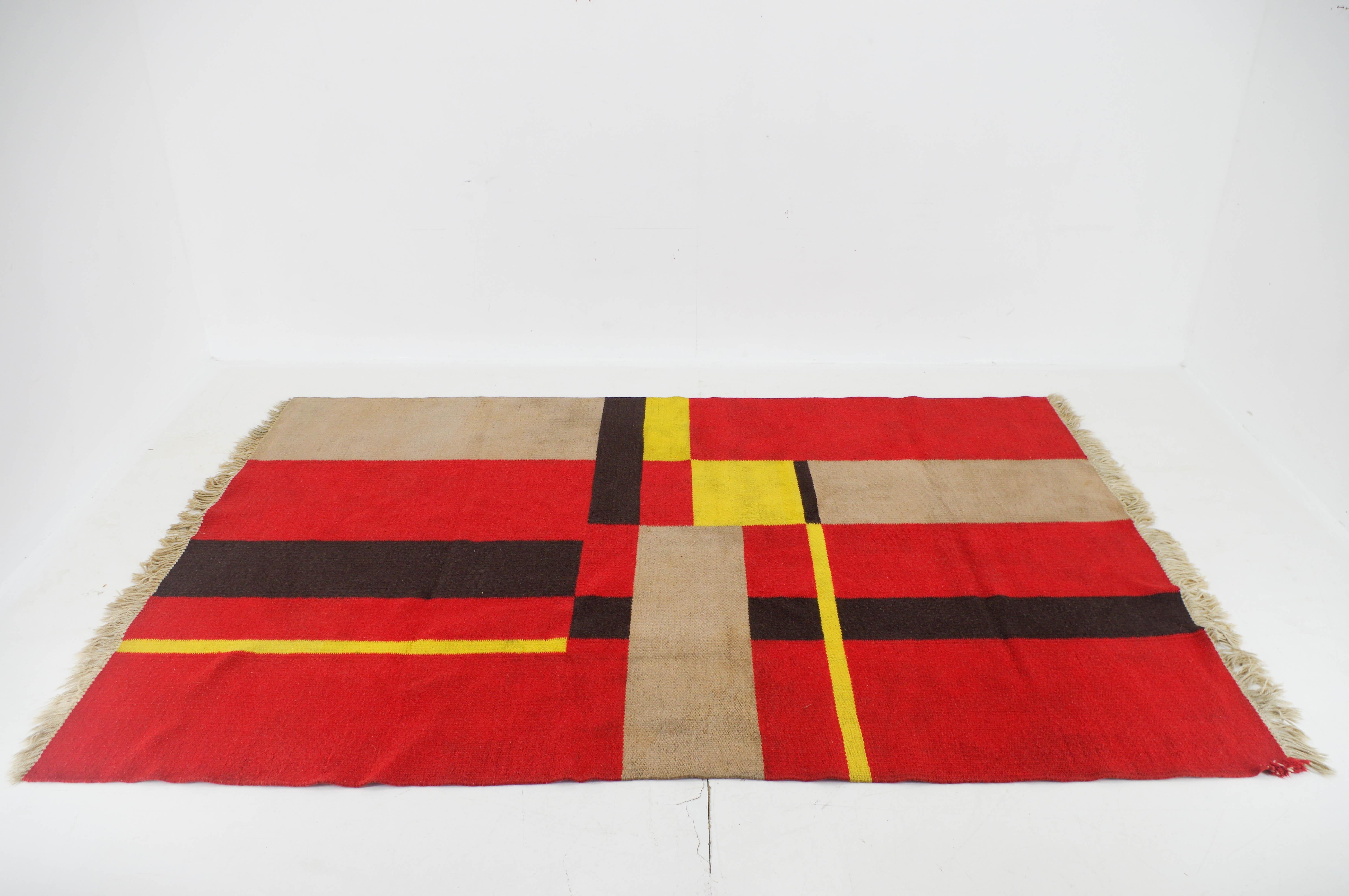 Bauhaus Carpet, Czechoslovakia, 1940s In Good Condition For Sale In Praha, CZ