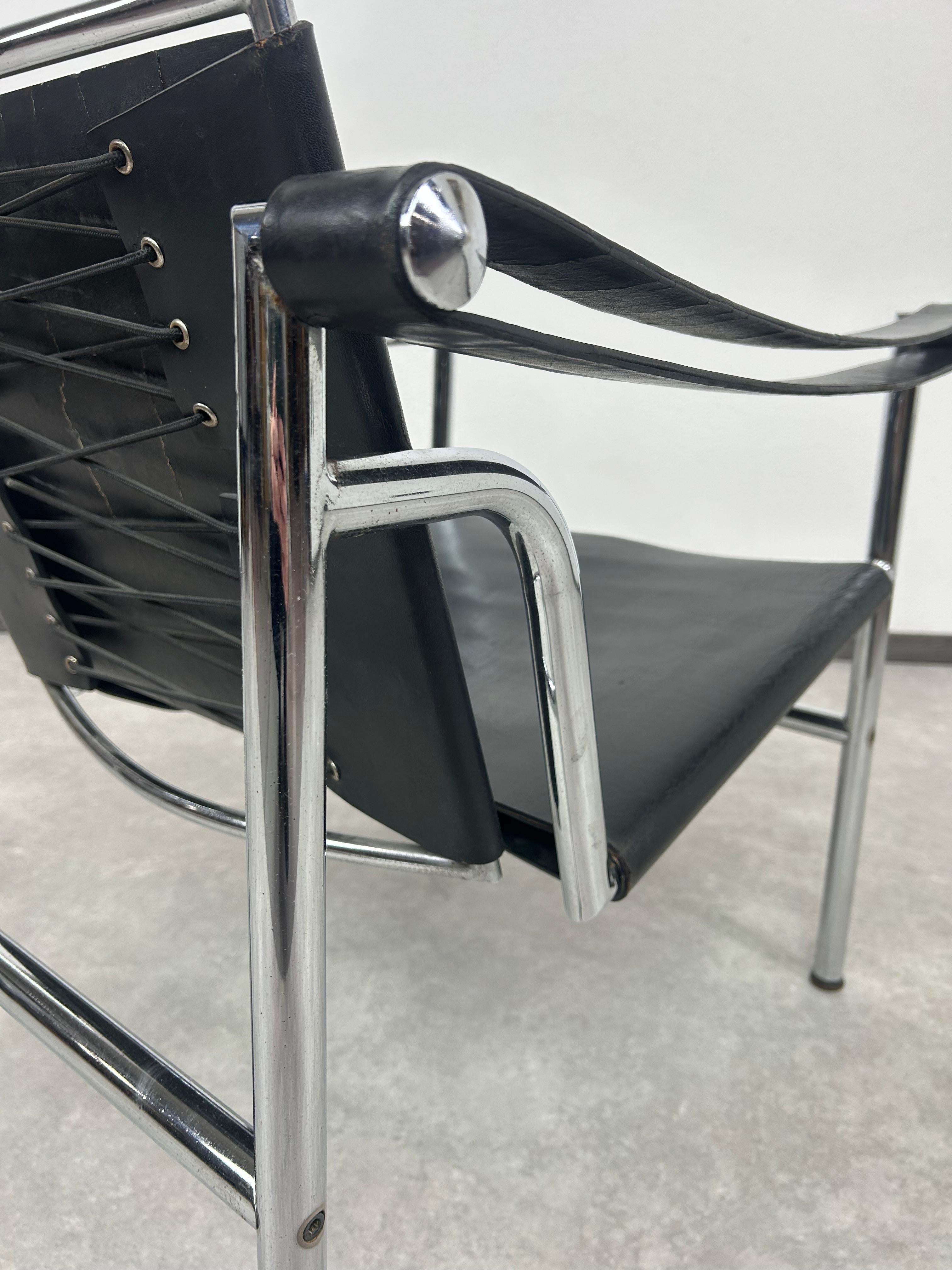 Sedie Bauhaus LC1 di Le Corbusier per Cassina in ottime condizioni originali vintage con segni d'uso.