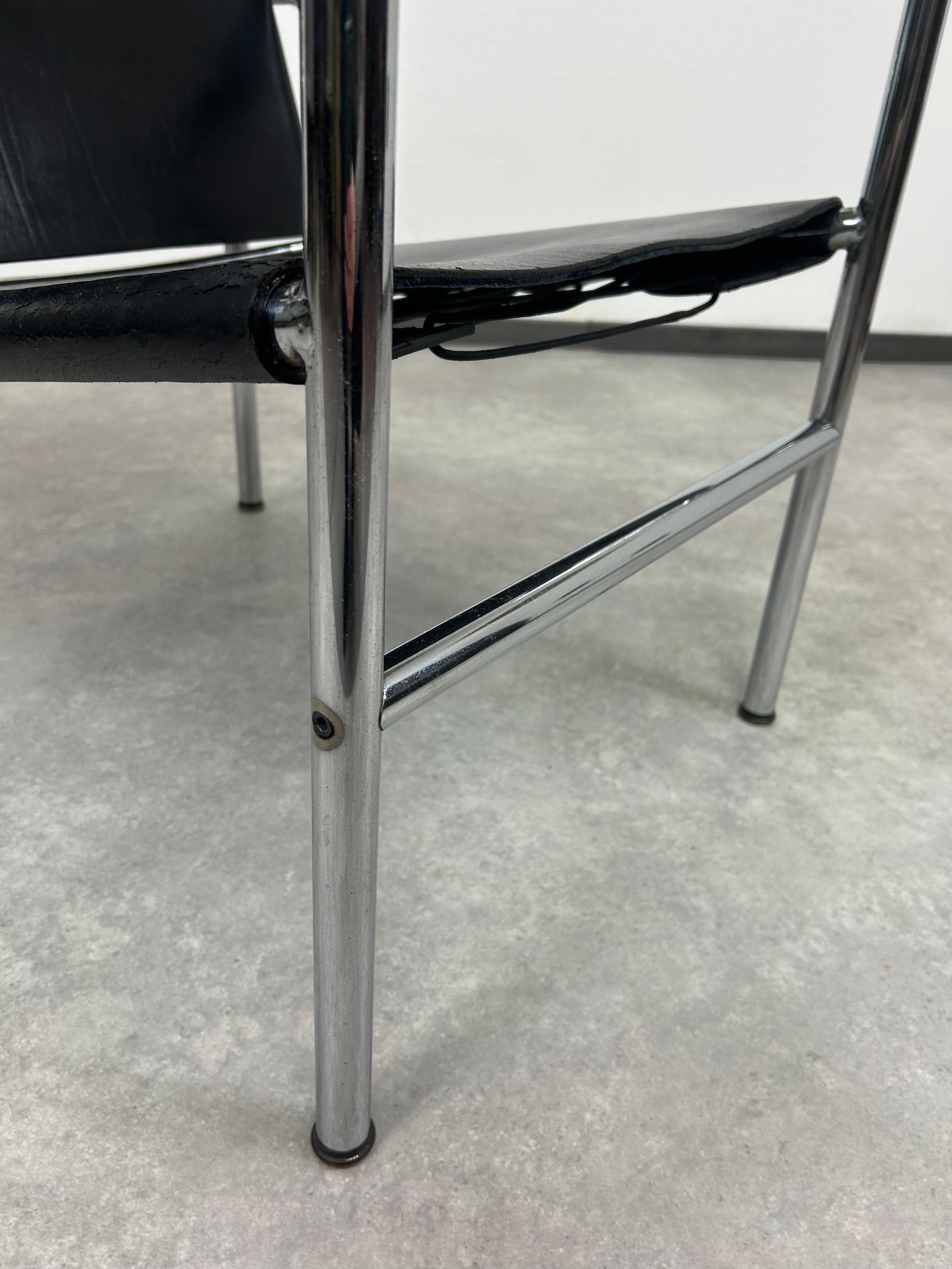 Sedie Bauhaus LC1 di Le Corbusier per Cassina in vendita 2