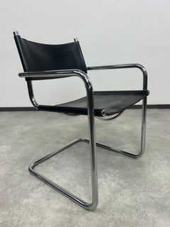 Chaises Bauhaus S34 de Mart Stam