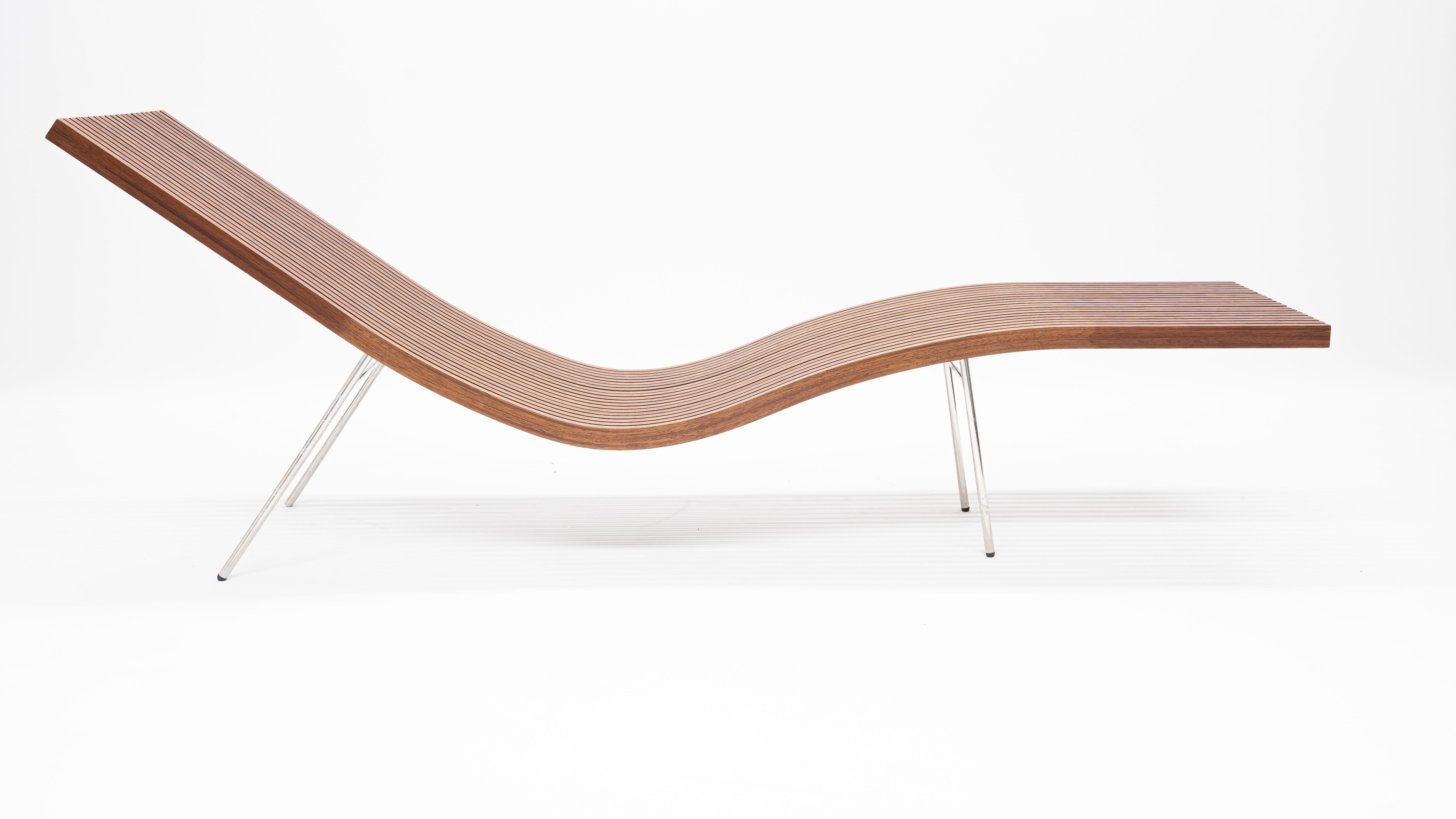 Bauhaus:: Chaise Lounge von Peter Zumthor:: Mahagoni:: Design:: 2007 im Zustand „Neu“ im Angebot in Stein am Rhein, CH