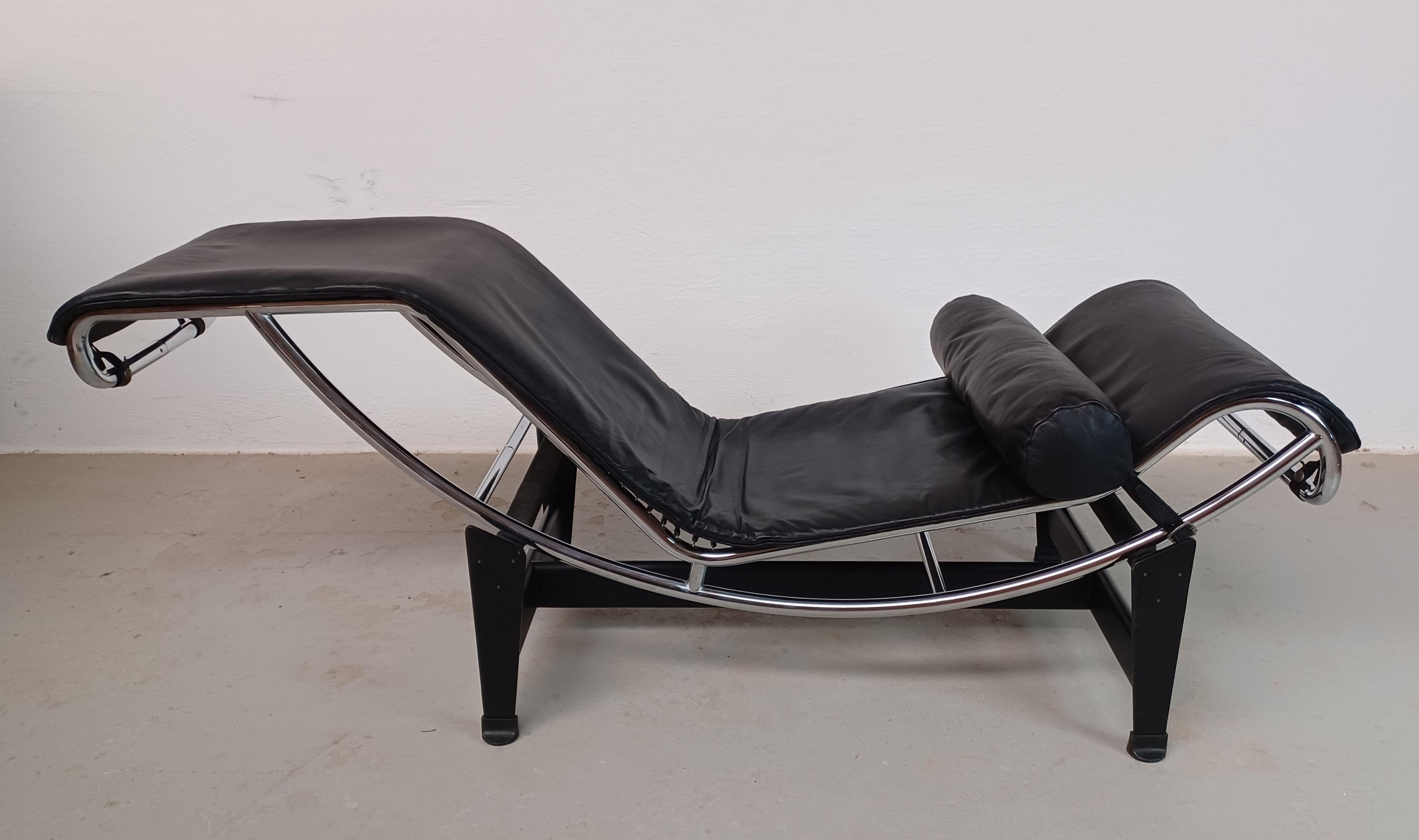 Chaise longue Bauhaus Model No 3534 par LeCorbusier pour Cassina Bon état - En vente à Knebel, DK