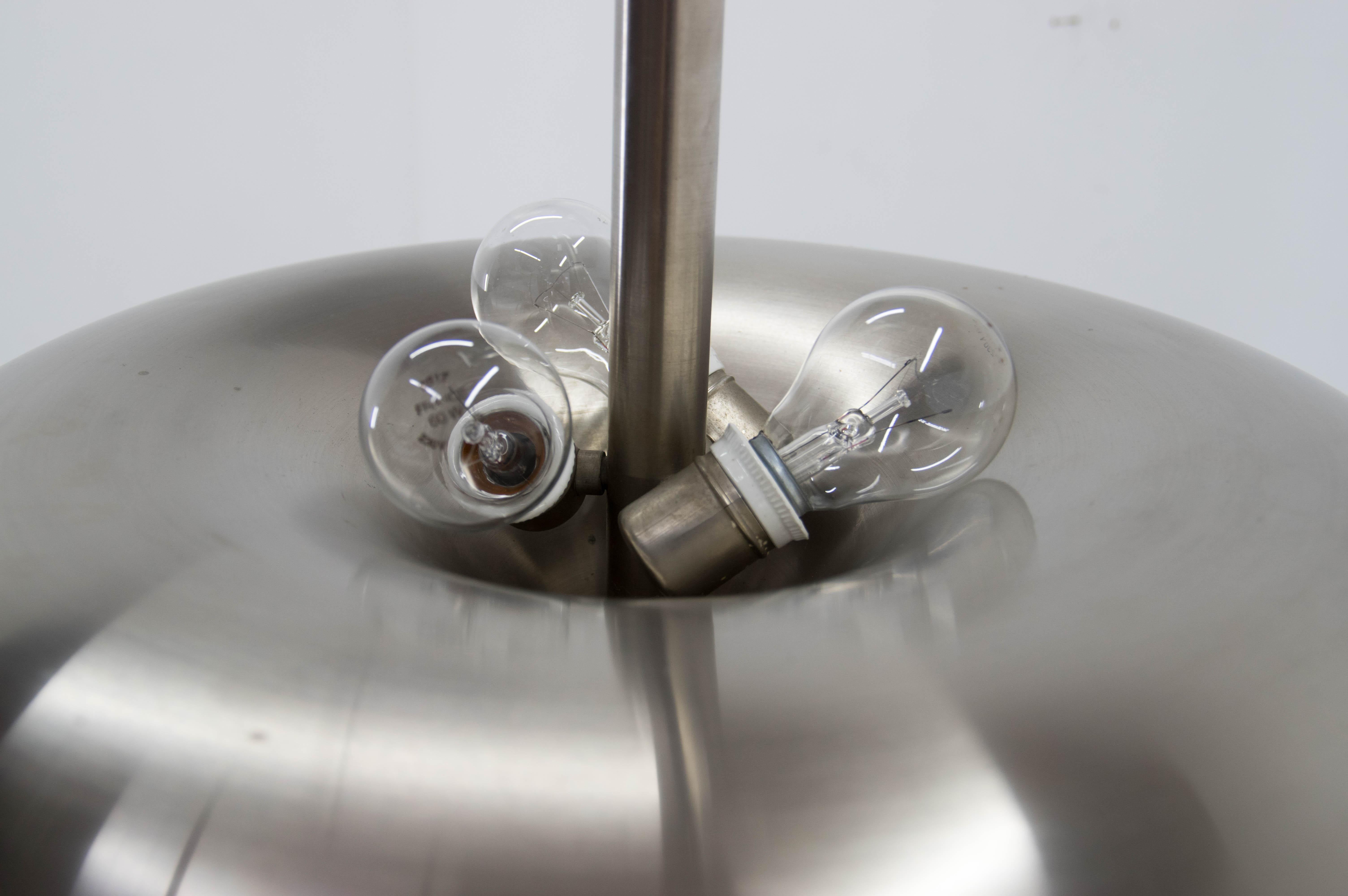 Lampadario Bauhaus di IAS, anni '20 In condizioni buone in vendita a Praha, CZ