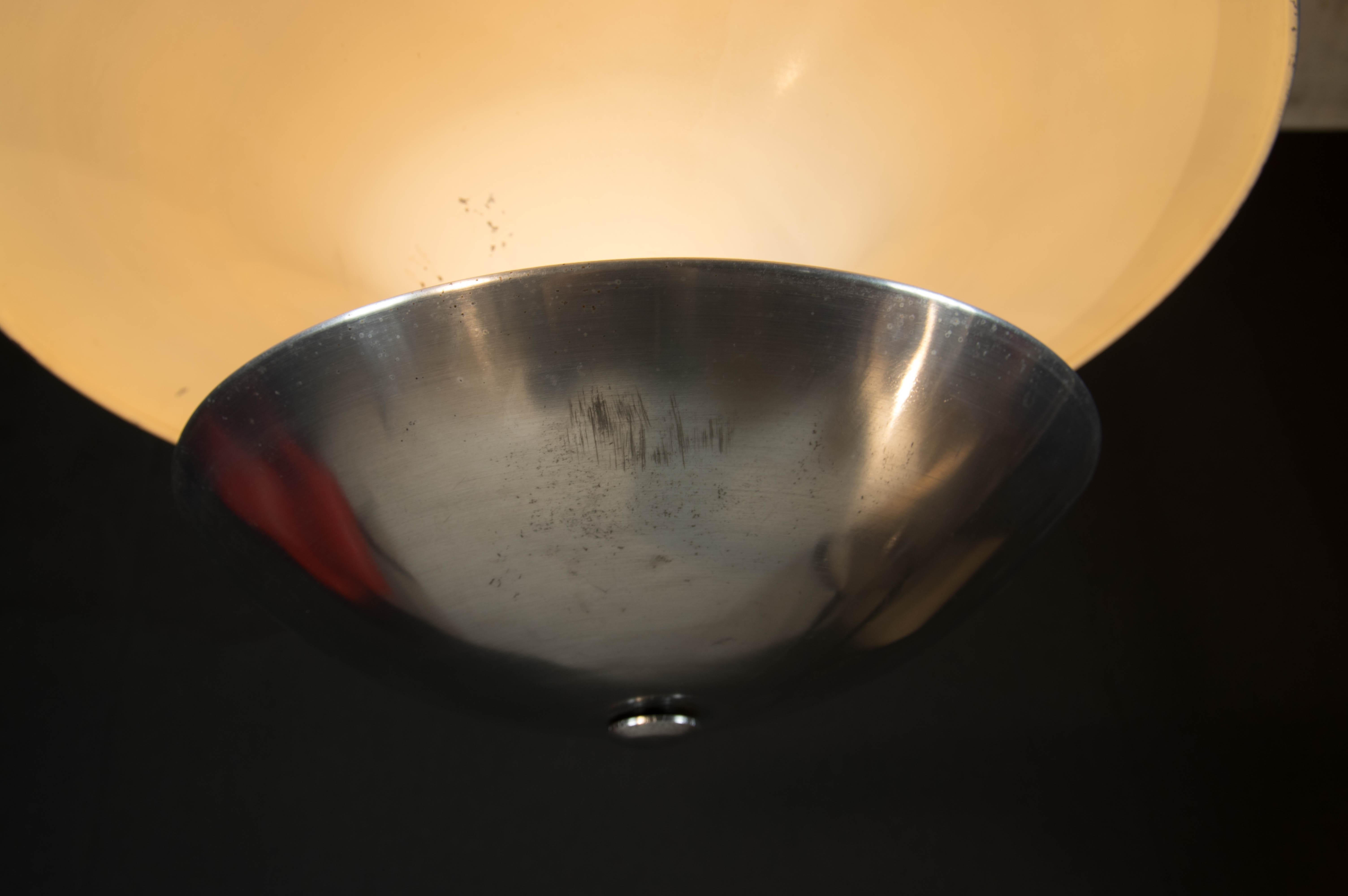 Lustre Bauhaus avec lumière directe, années 1930 en vente 3