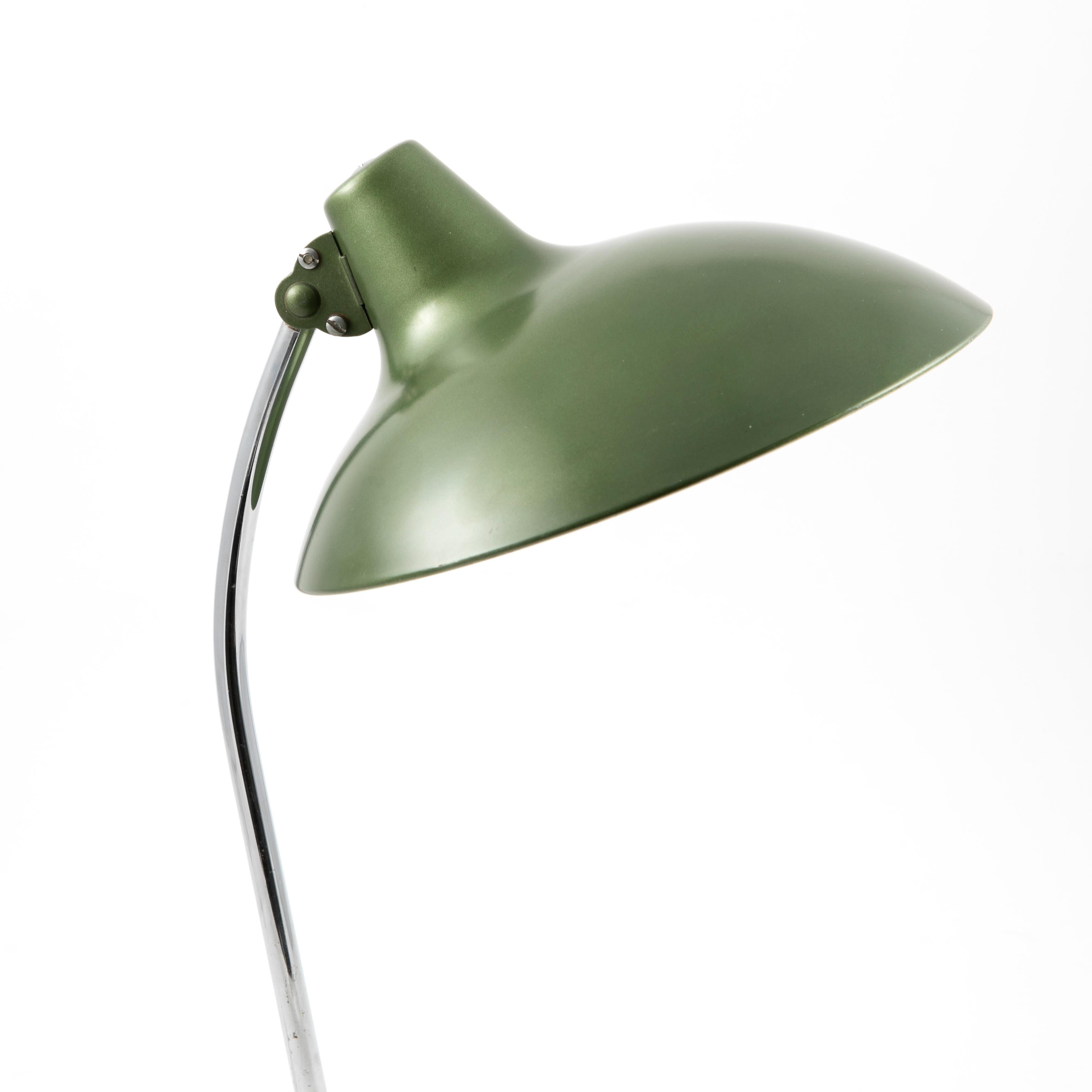Bauhaus Christian dell desk lamp model 6786 for Kaiser Idell 1