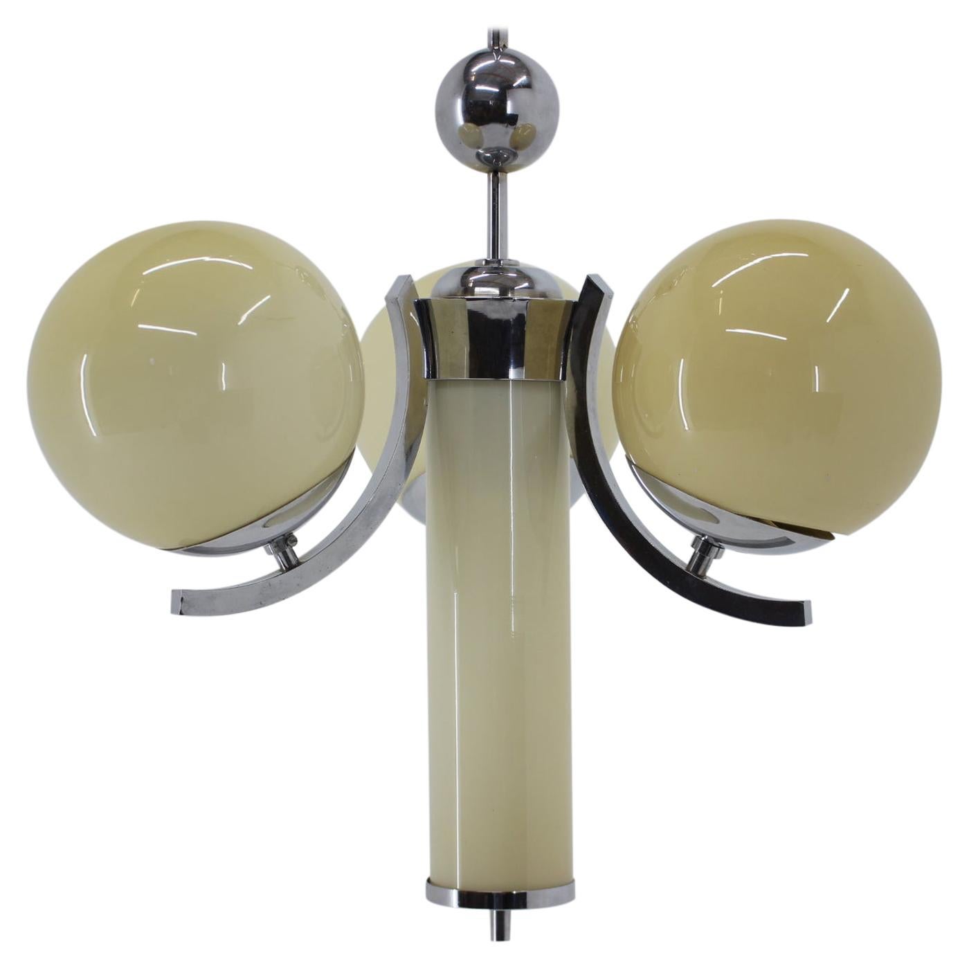 Lampe à suspension Bauhaus en chrome et verre, années 1930 en vente