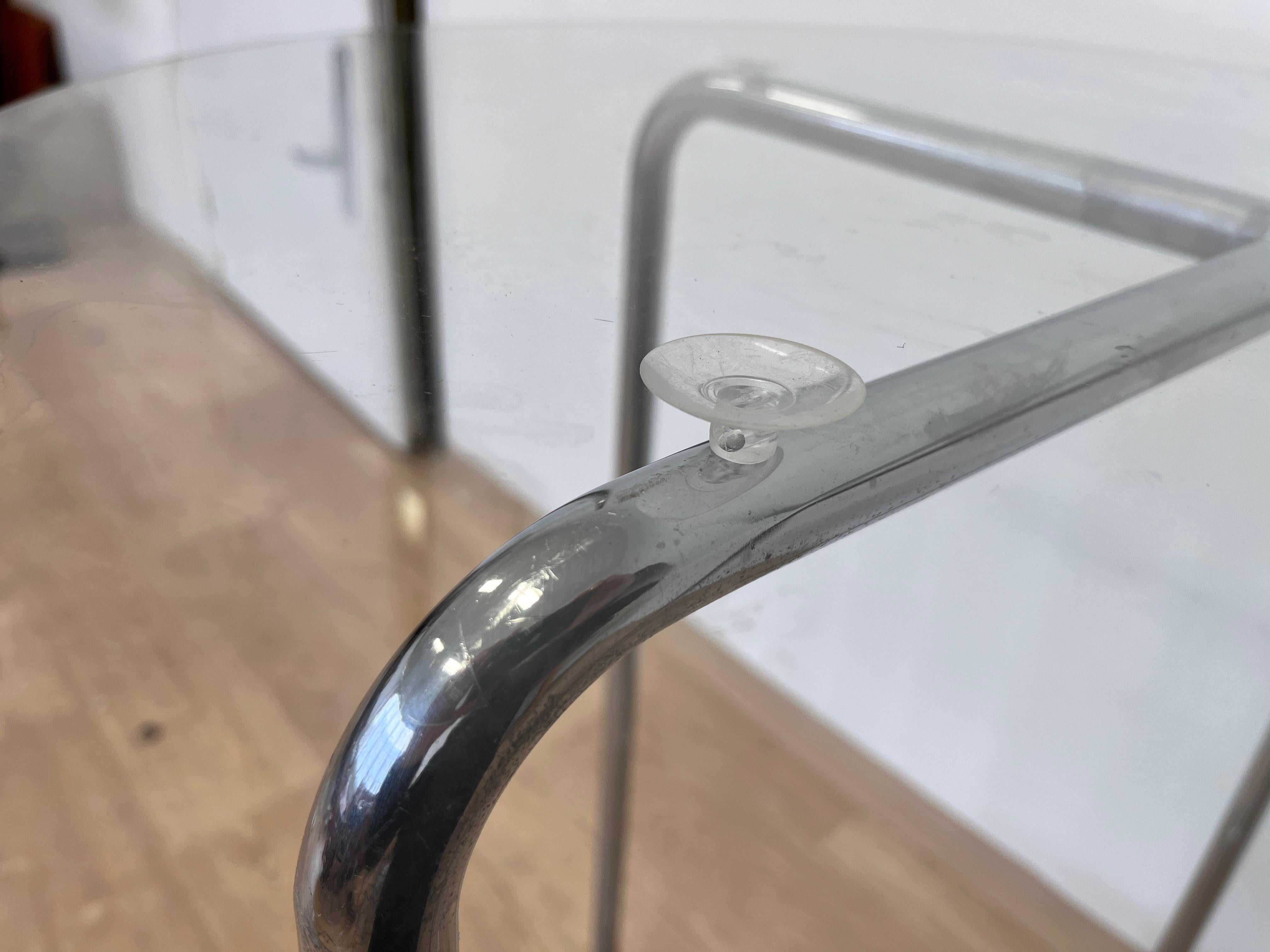 Table Bauhaus en chrome et verre - années 1930 en vente 1