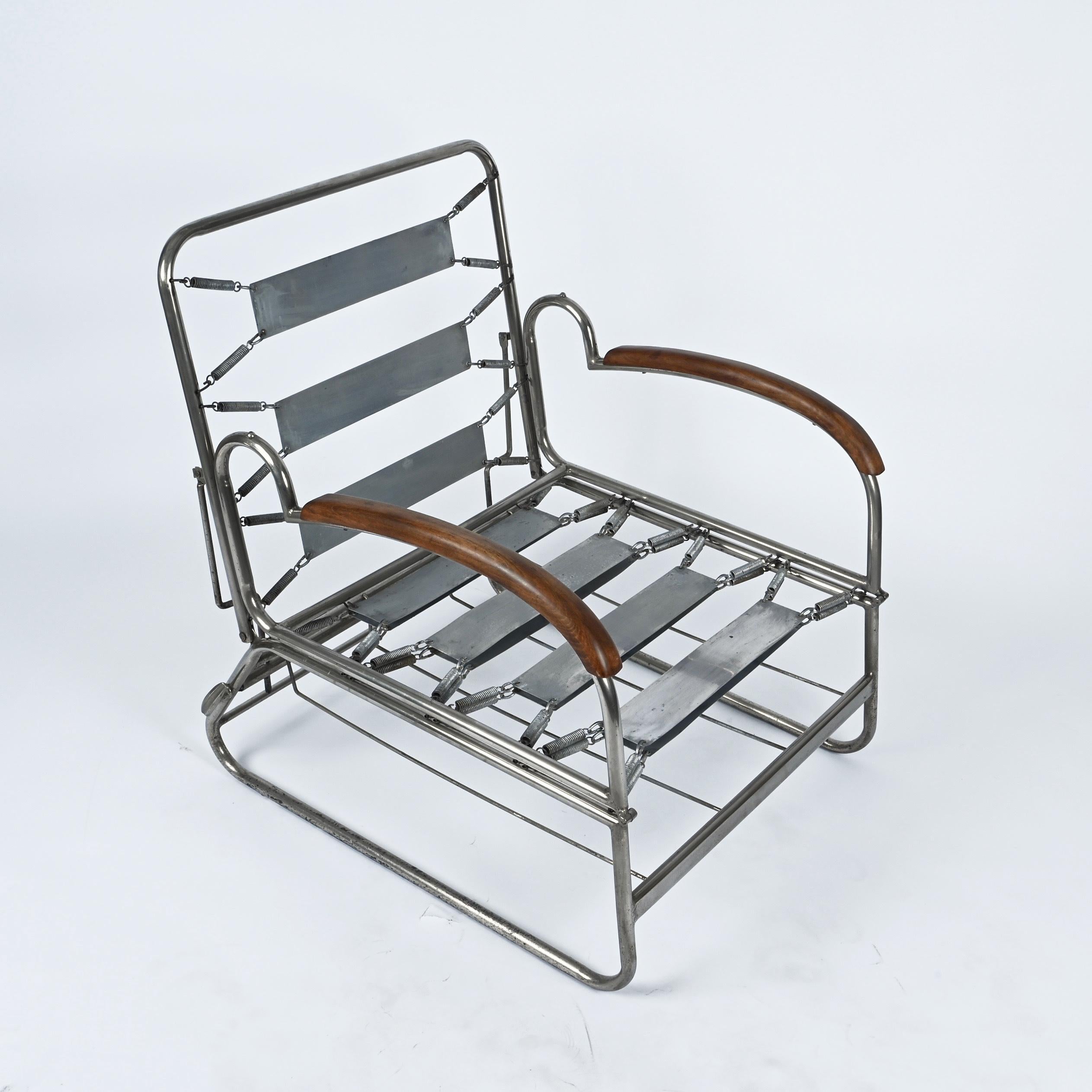 Bauhaus Chrome and Walnut Wood Adjustable Bed Armchair After Marcel Breuer 1930s 3