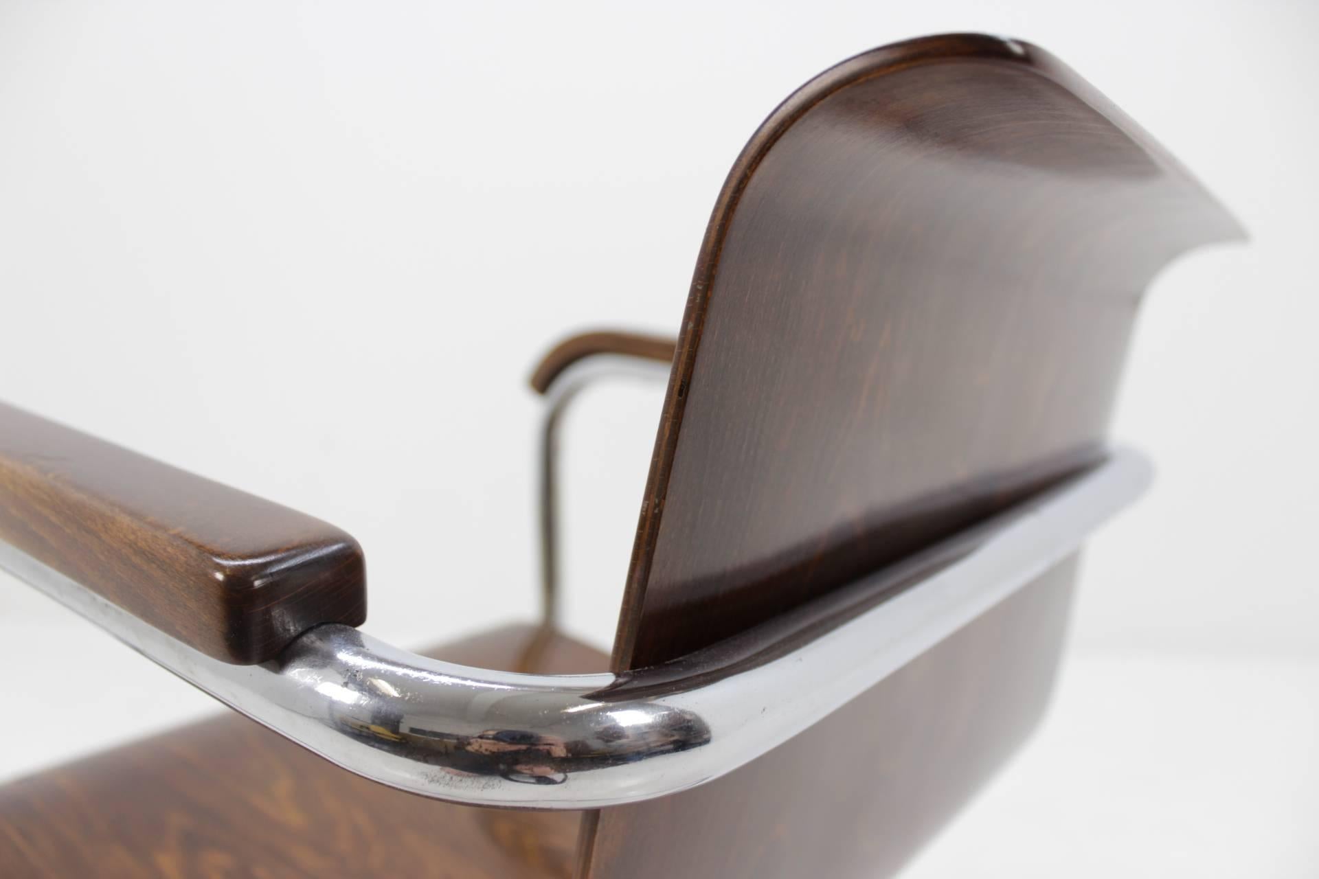 Bauhaus Chrome Chair, H. K. Zaveska 2