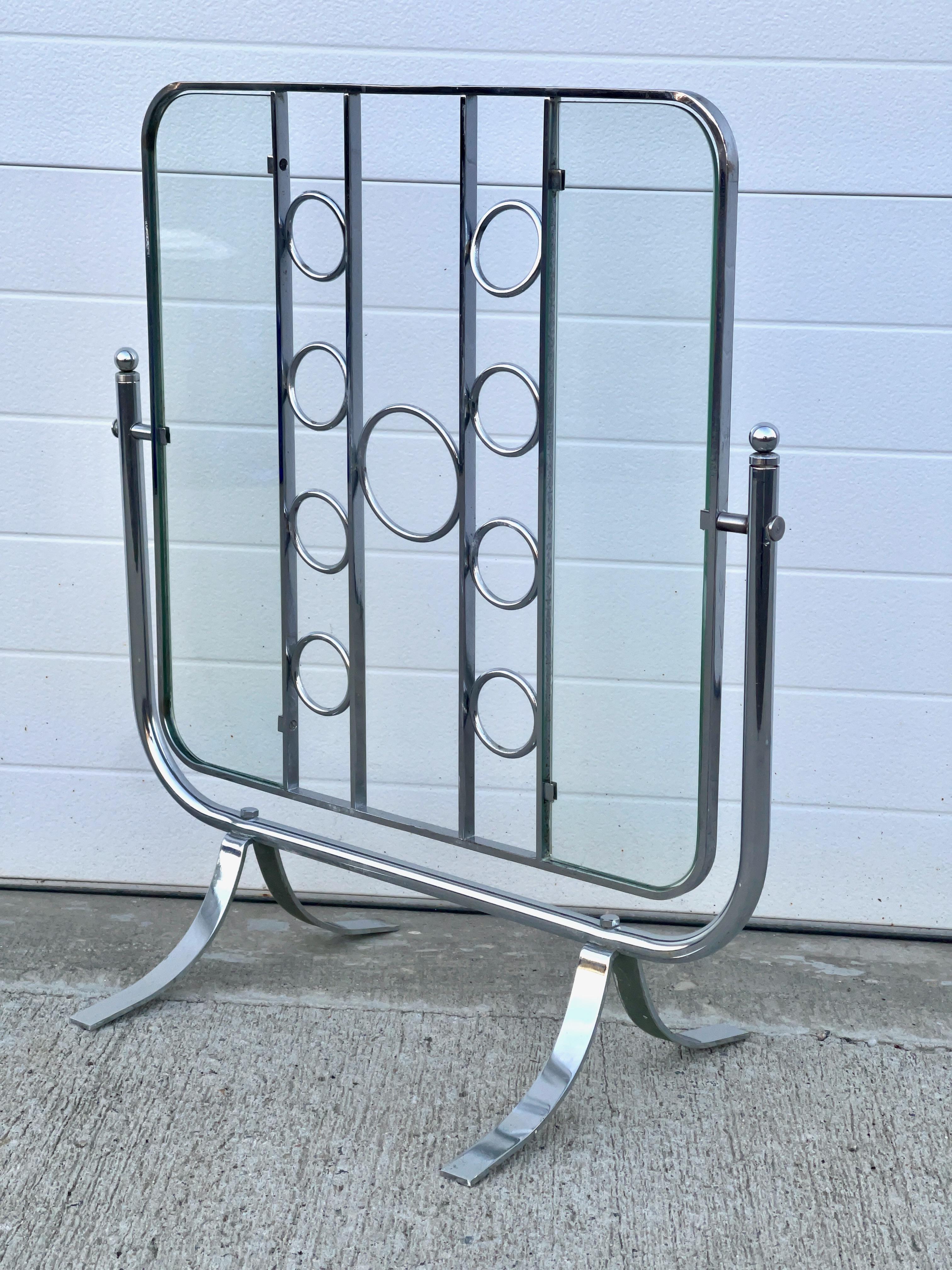 Pantalla Giroscópica para Chimenea Bauhaus de Cromo y Cristal mediados del siglo XX en venta
