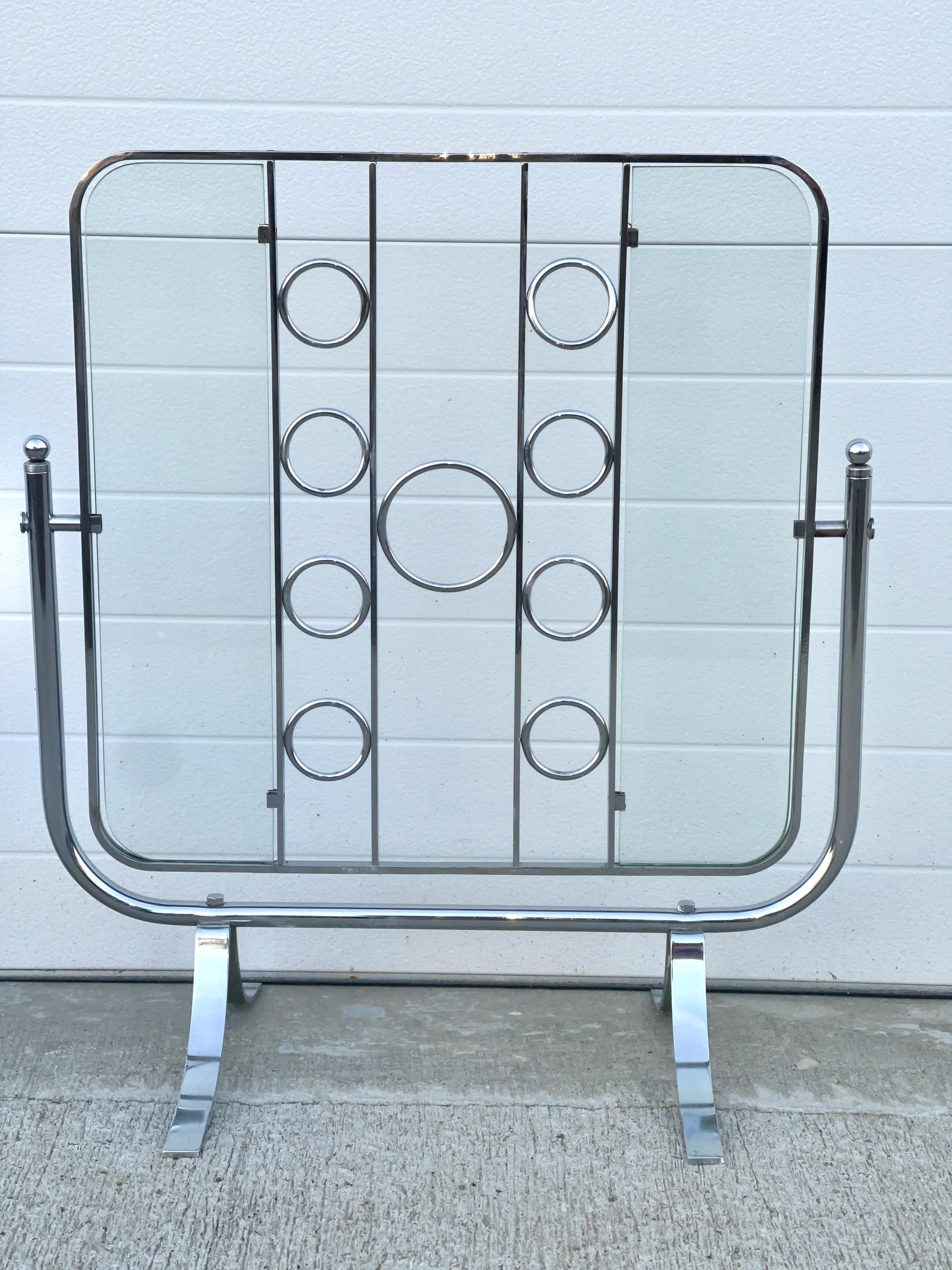 Pantalla Giroscópica para Chimenea Bauhaus de Cromo y Cristal en venta 3