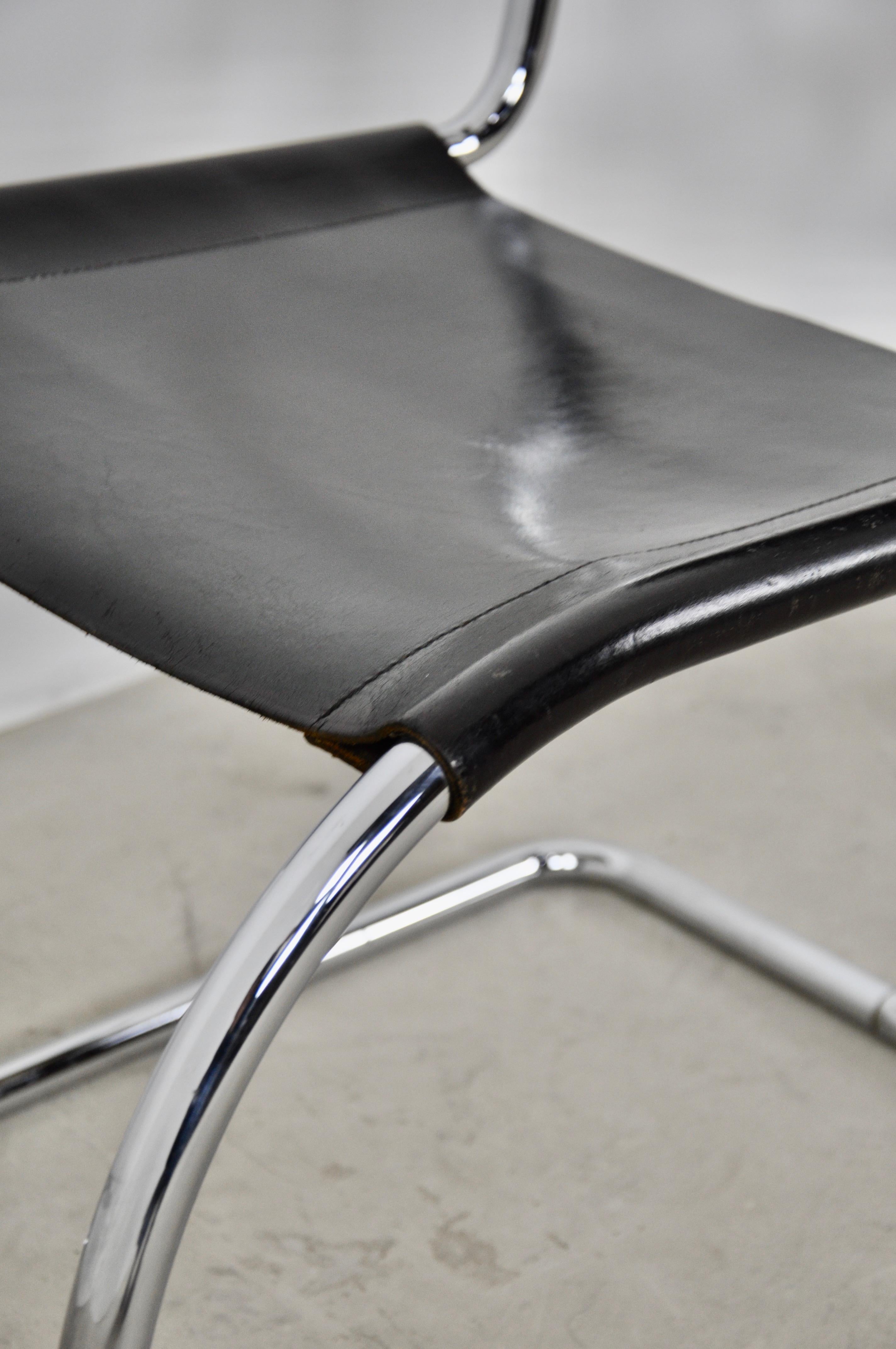 Bauhaus Chrome MR 10 Chair by Ludwig Mies van der Rohe for Thonet In Good Condition In Lasne, BE