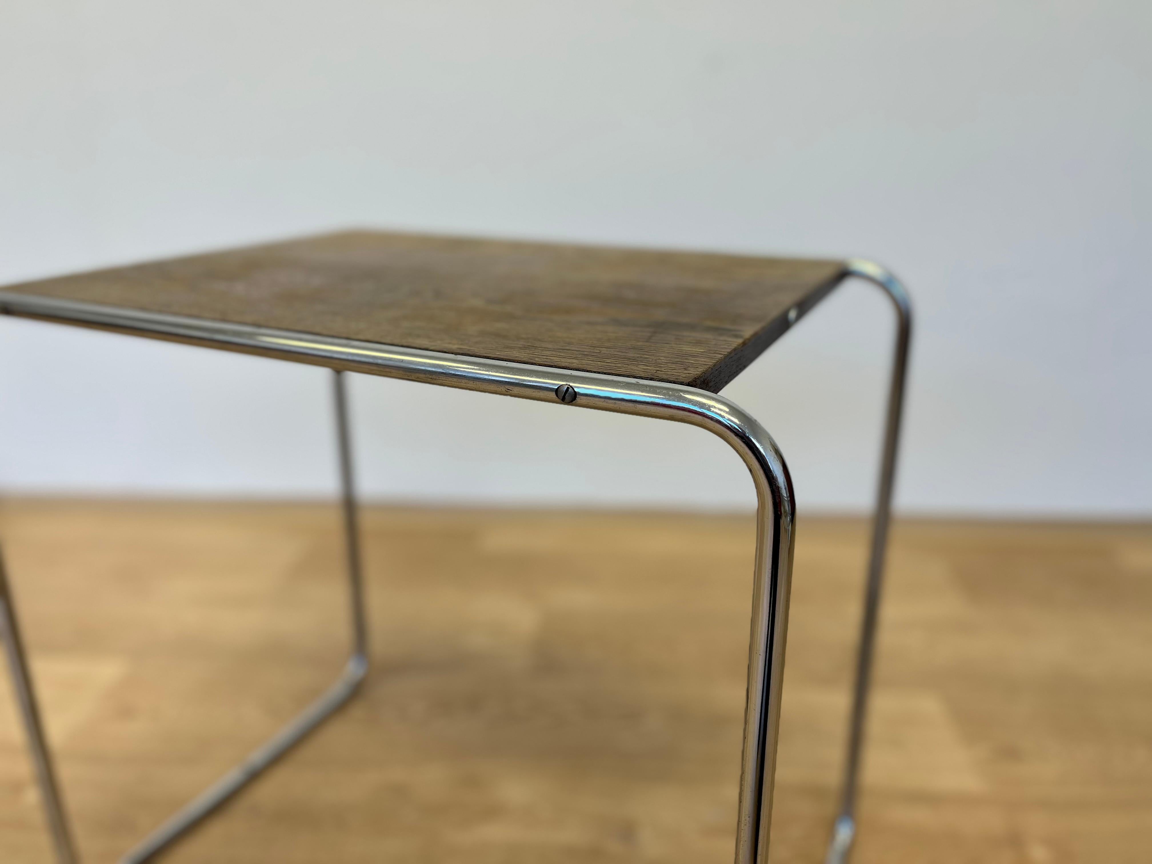 Mid-20th Century Bauhaus Chrome nesting or side Table by Marcel Breuer for Mucke Melder, 1930s For Sale