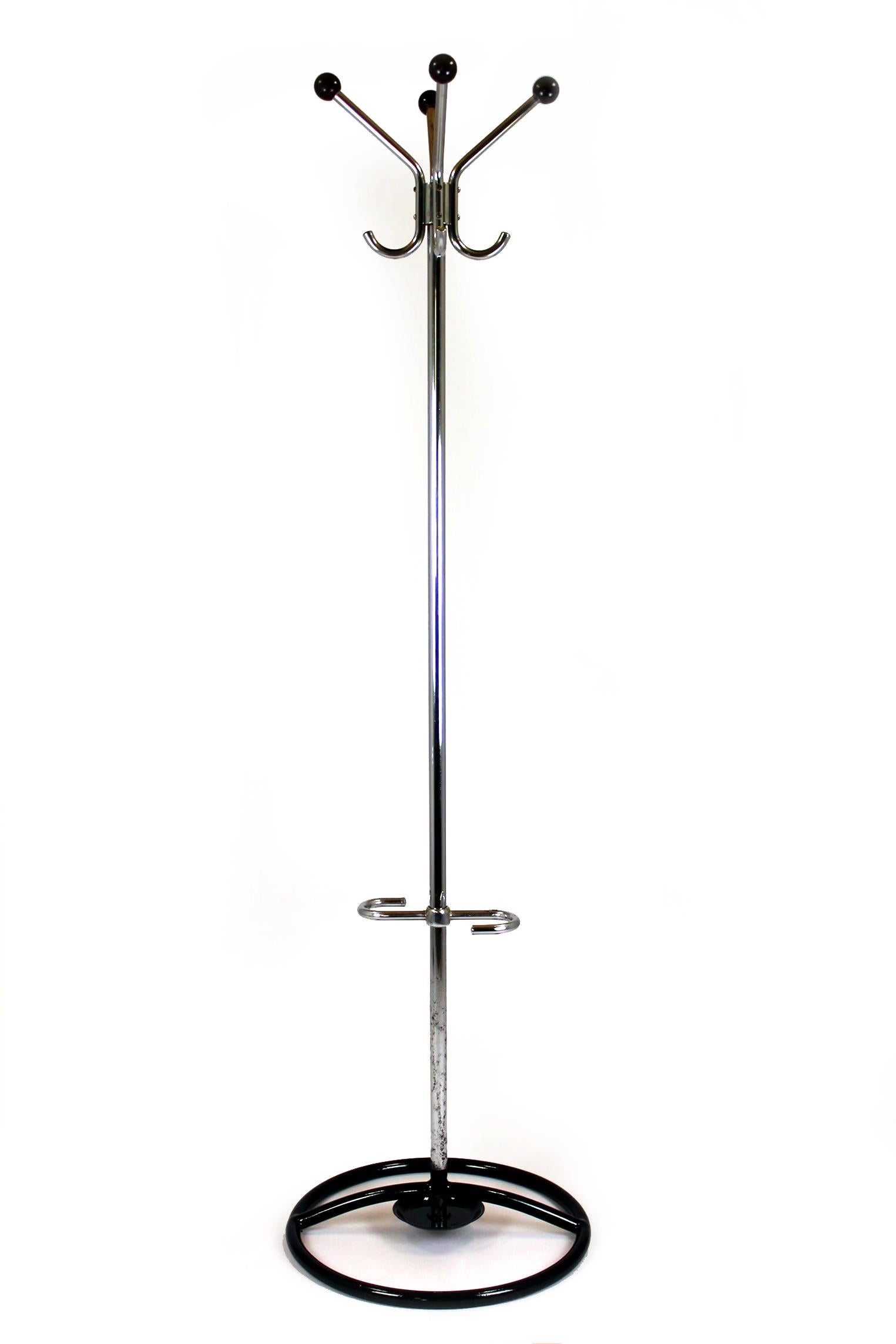 Bauhaus Chrome-Plated Coat Racks, 1930s, Set of 3 For Sale 12