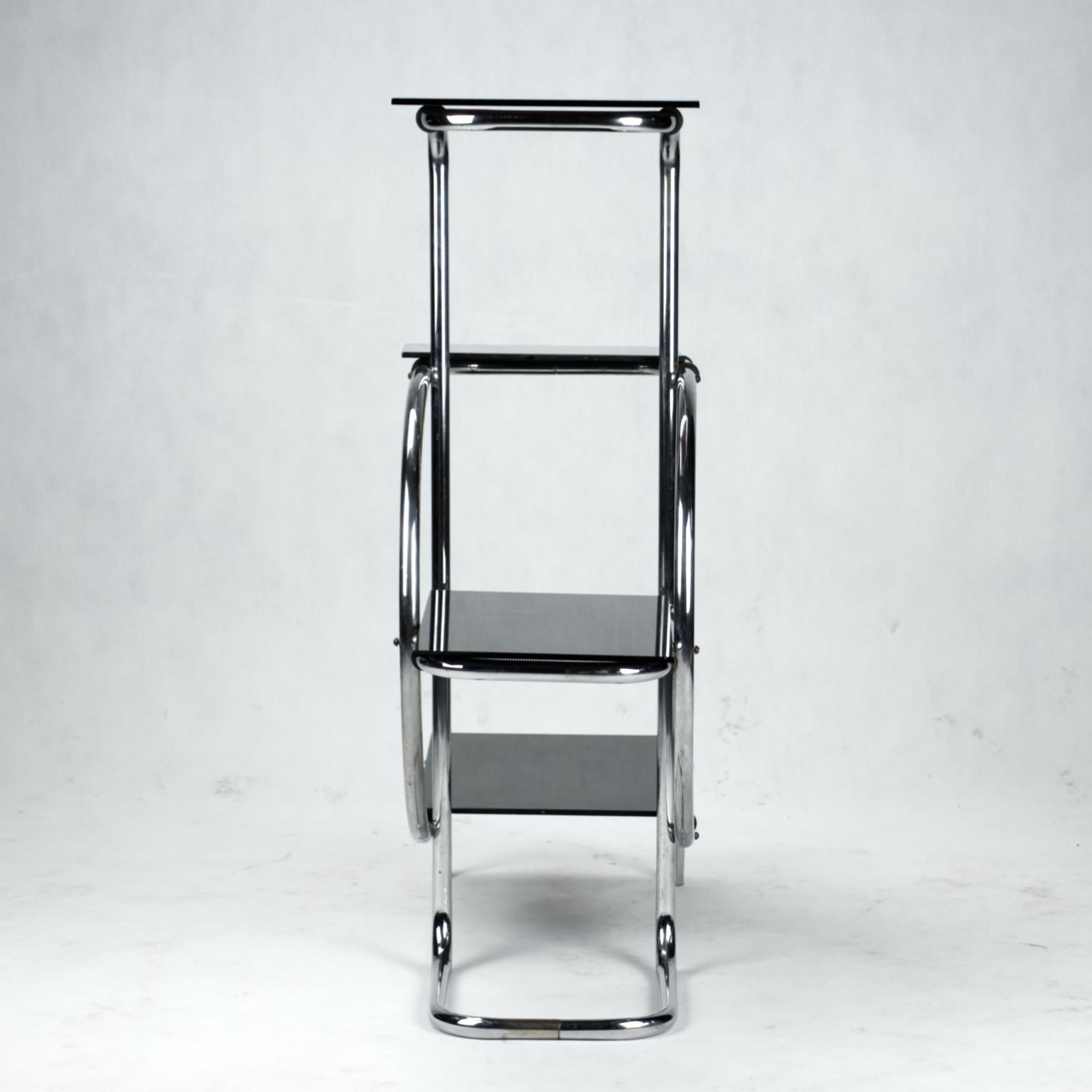 Bauhaus Chrome-Plated Tubular Steel Étagère / Flower Stand, 1930s 1