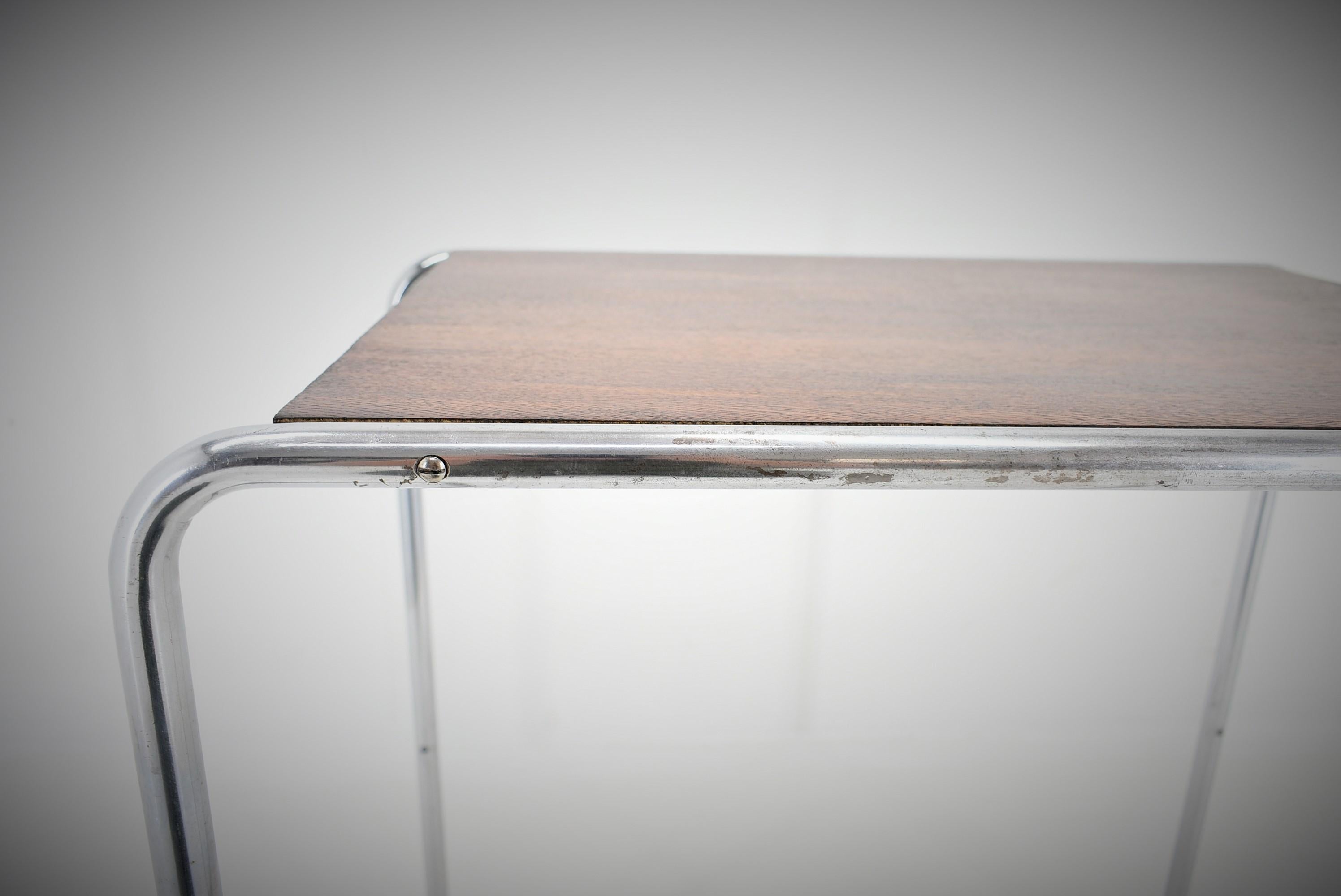 Verchromter Bauhaus-Tisch von Marcel Breuer für Mucke Melder, 1930er Jahre (Mitte des 20. Jahrhunderts) im Angebot