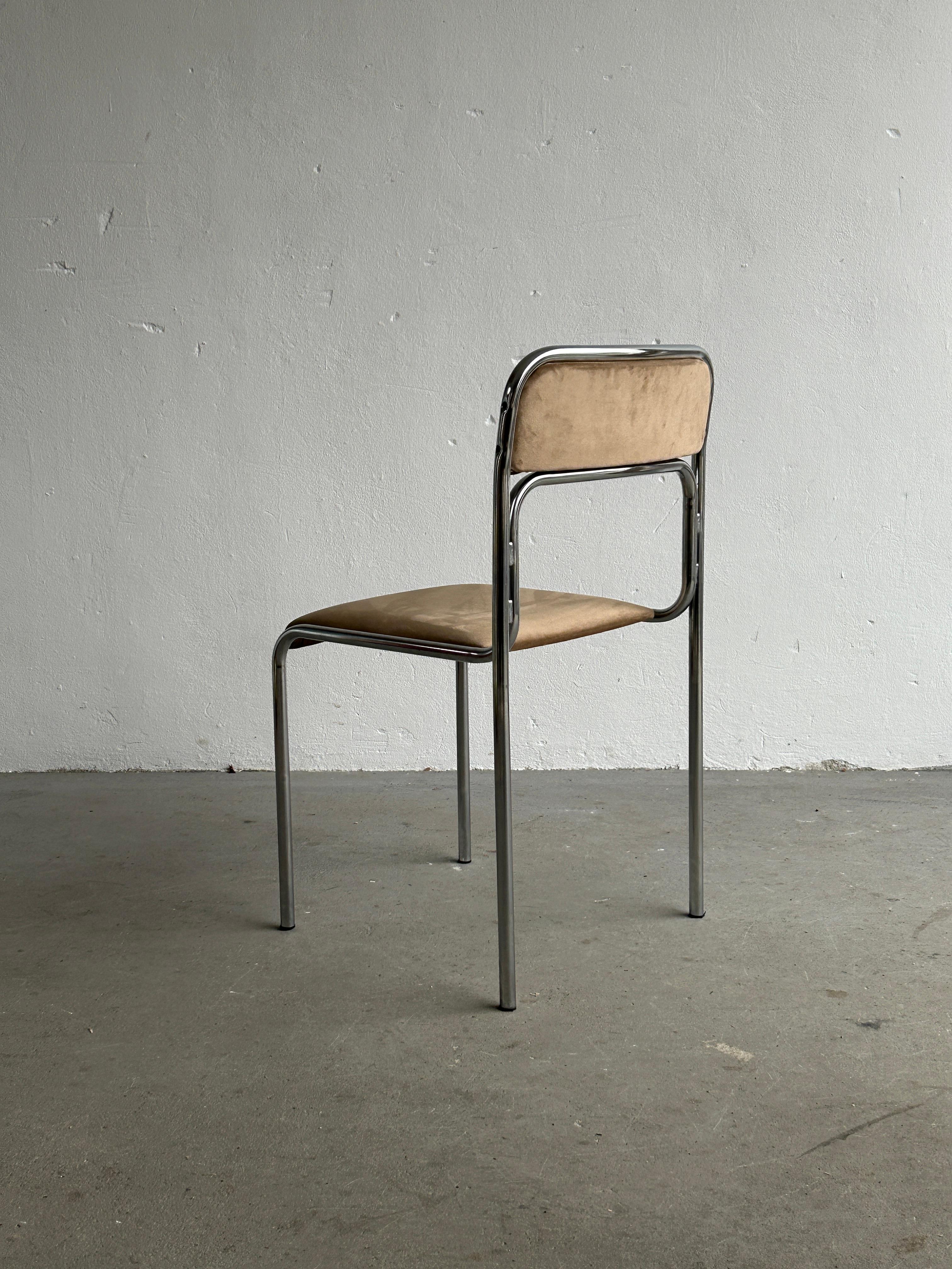 Bauhaus Chrome Tubular Steel and Beige Velvet, 80s Vintage Italian Chairs 12