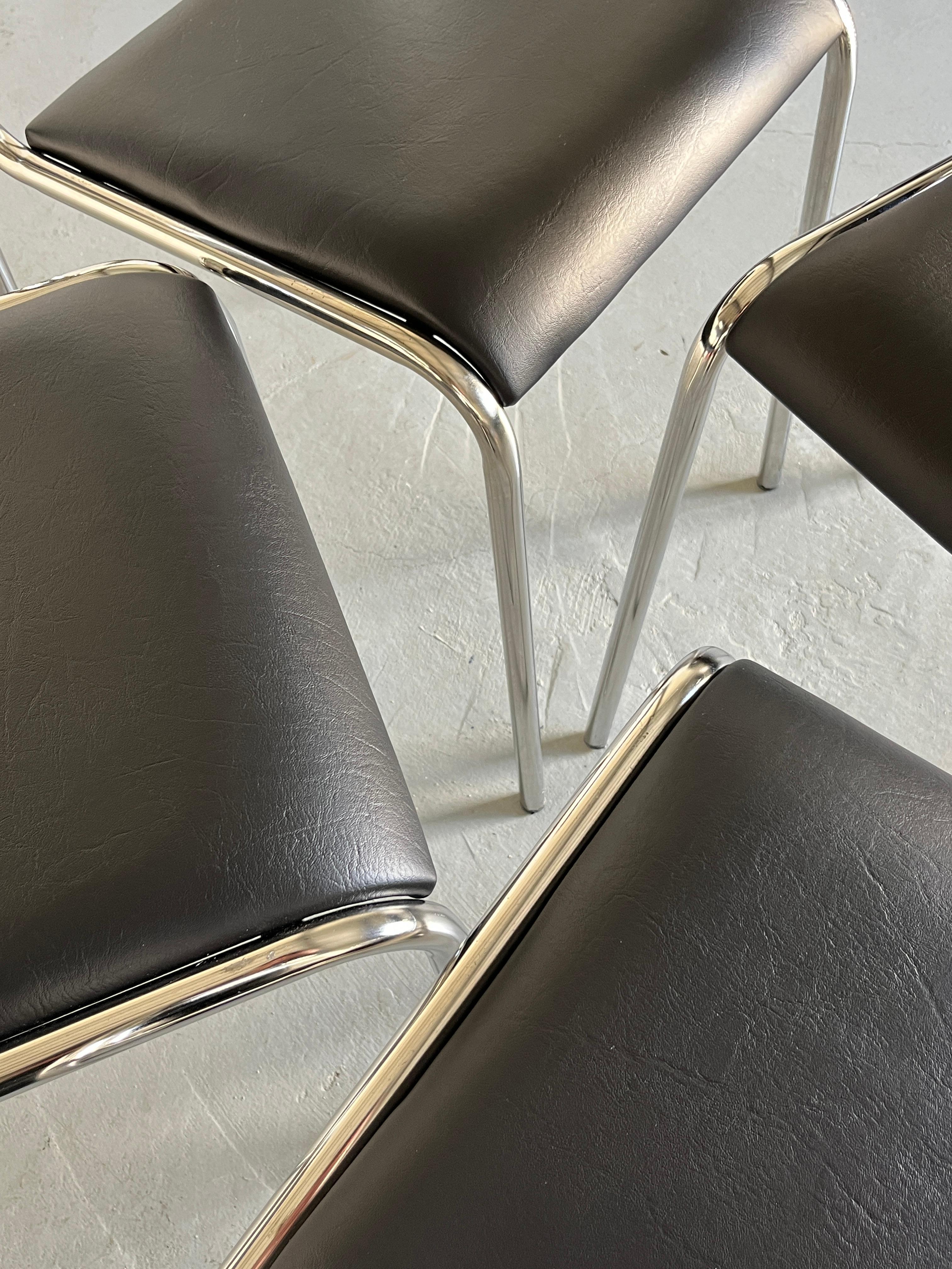 Bauhaus Chrome Tubular Steel and Black Faux Leather Chairs, Italian Modernism For Sale 6