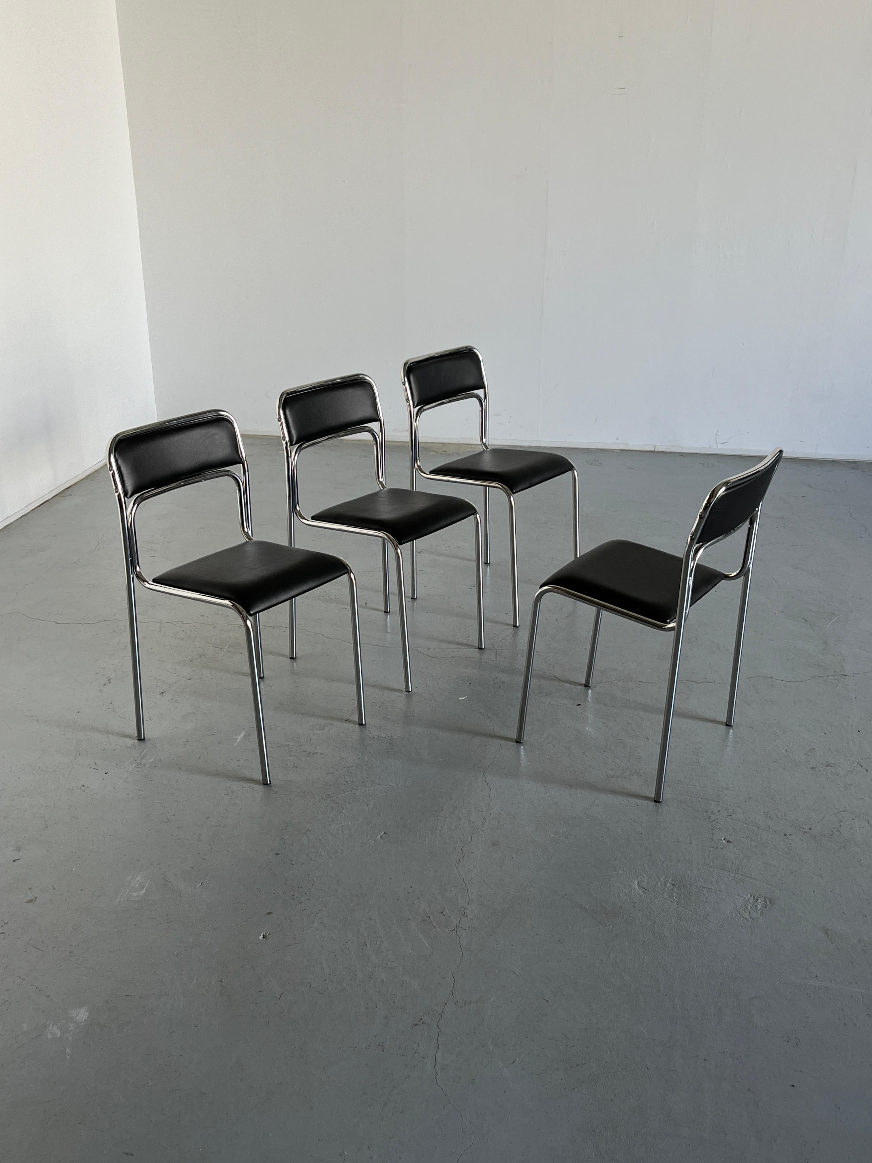 Bauhaus Chrome Tubular Steel and Black Faux Leather Chairs, Italian Modernism In Good Condition For Sale In Zagreb, HR
