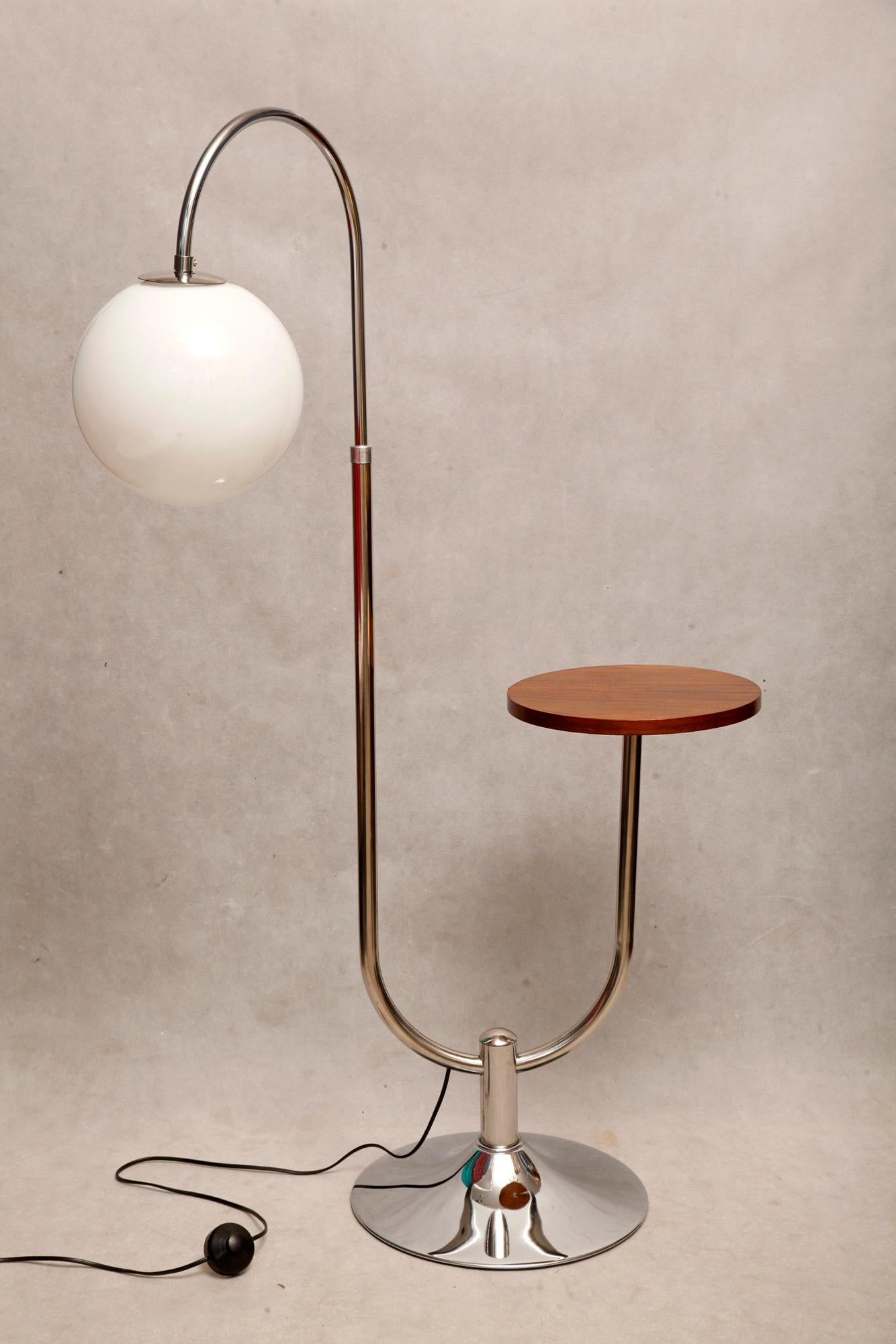 Mid-20th Century Bauhaus Chromed Floor Lamp by Robert Slezak, 1930s