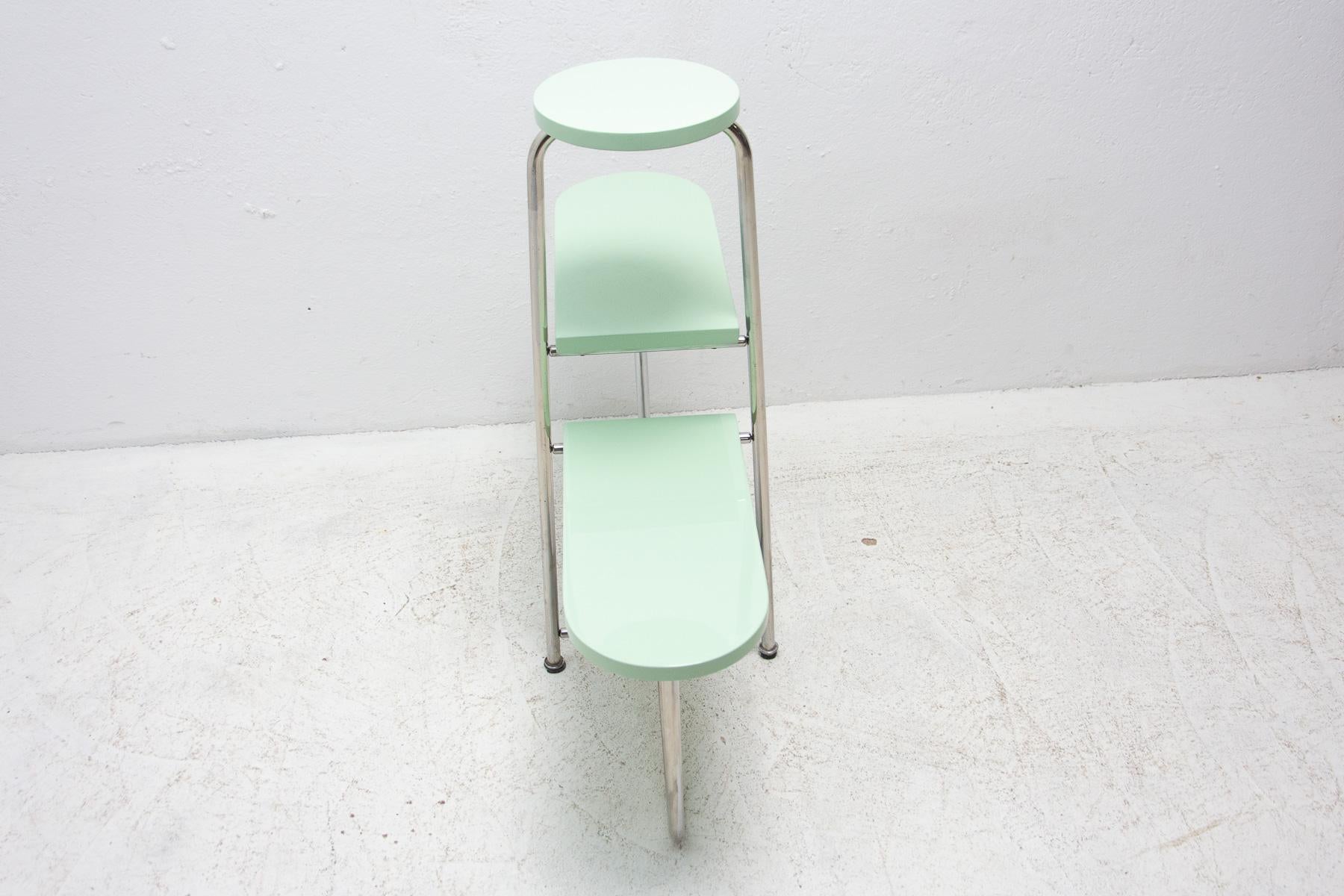 Chrome Pupitre à fleurs chromé Bauhaus, années 1930, Tchécoslovaquie en vente