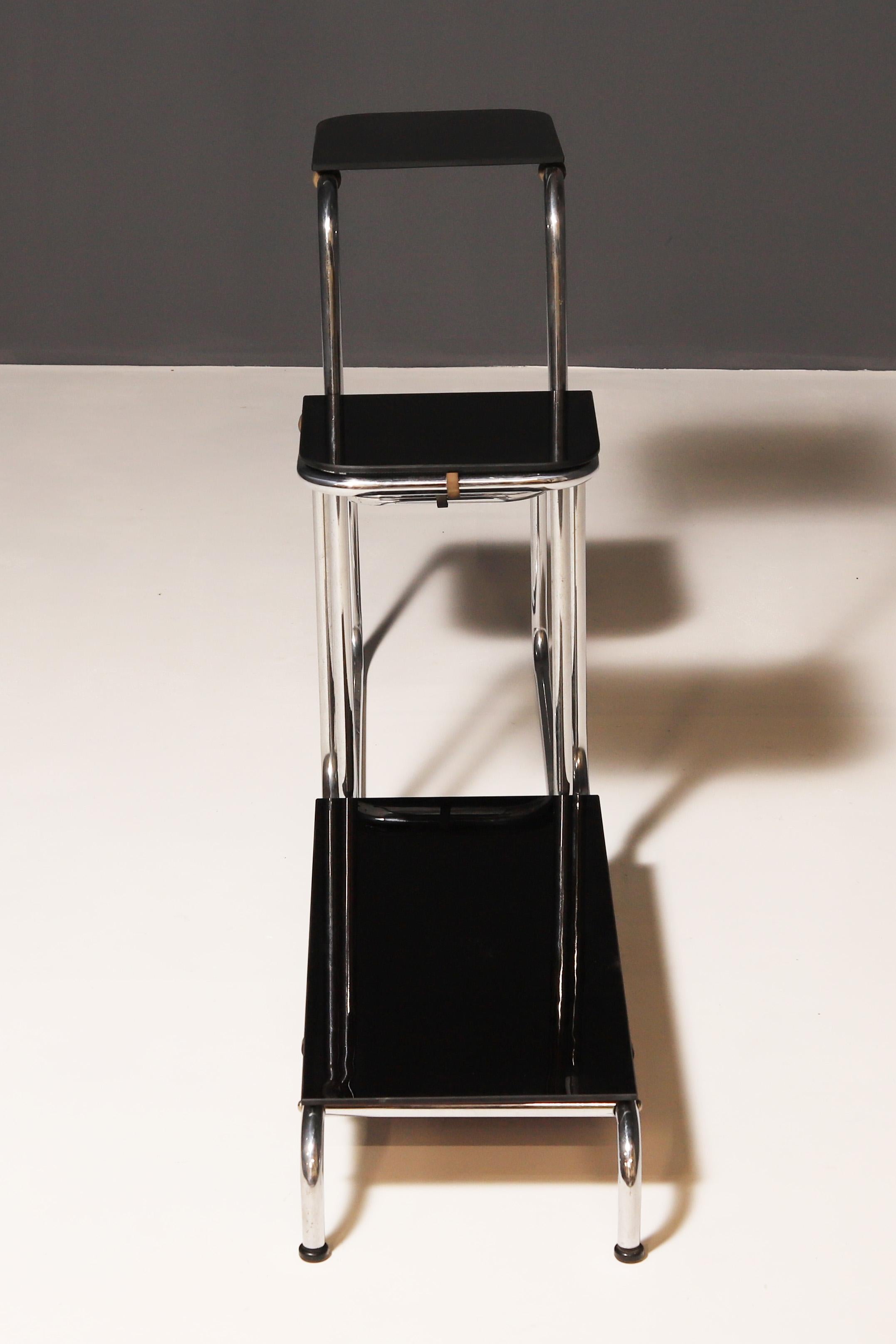 Jardinera cromada Bauhaus de Emile Guyot, años 30 Checo en venta