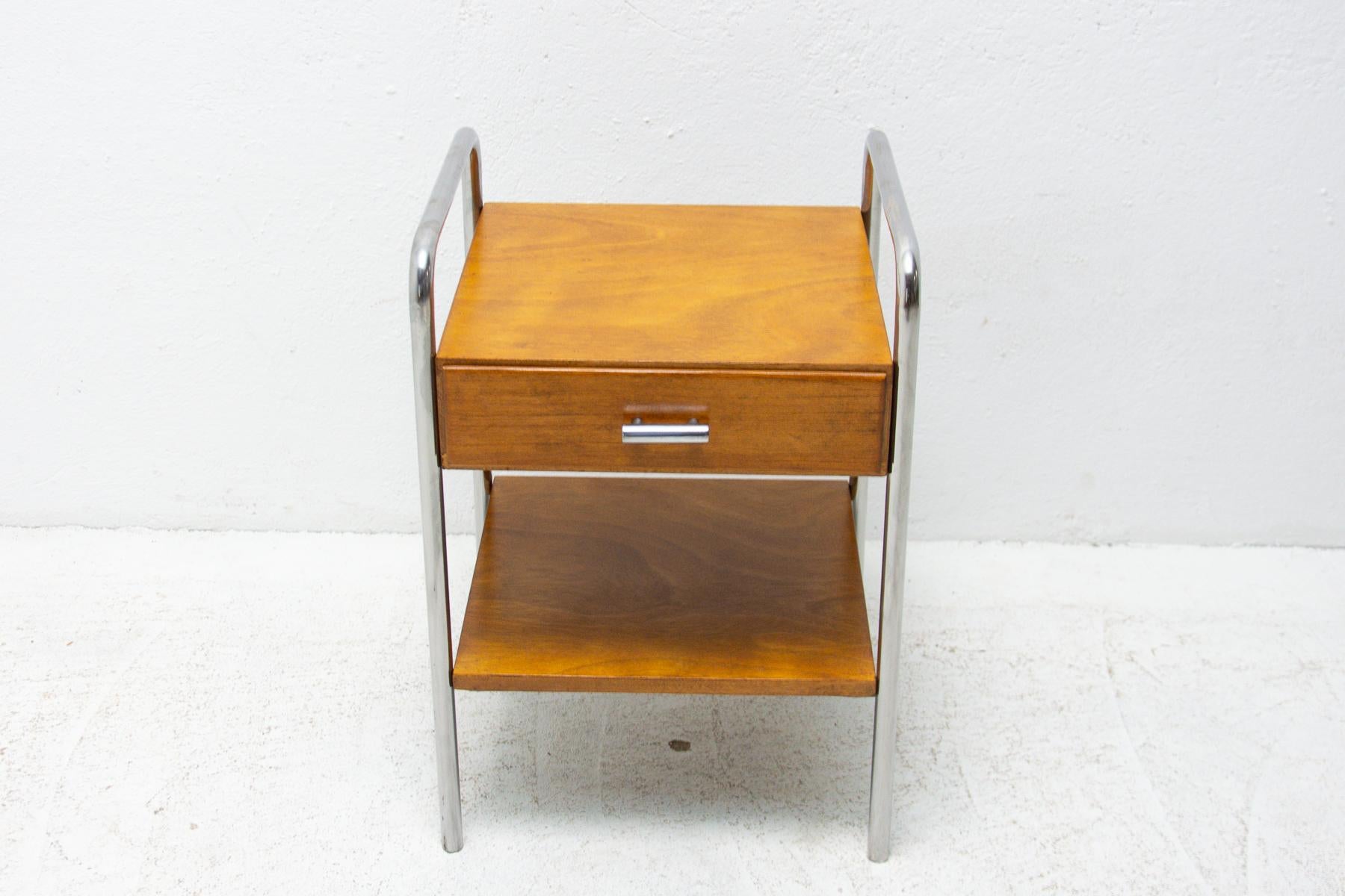 Bauhaus Chromed Side or Bedside Table by Robert Slezak, 1930´S, Czechoslovakia 10