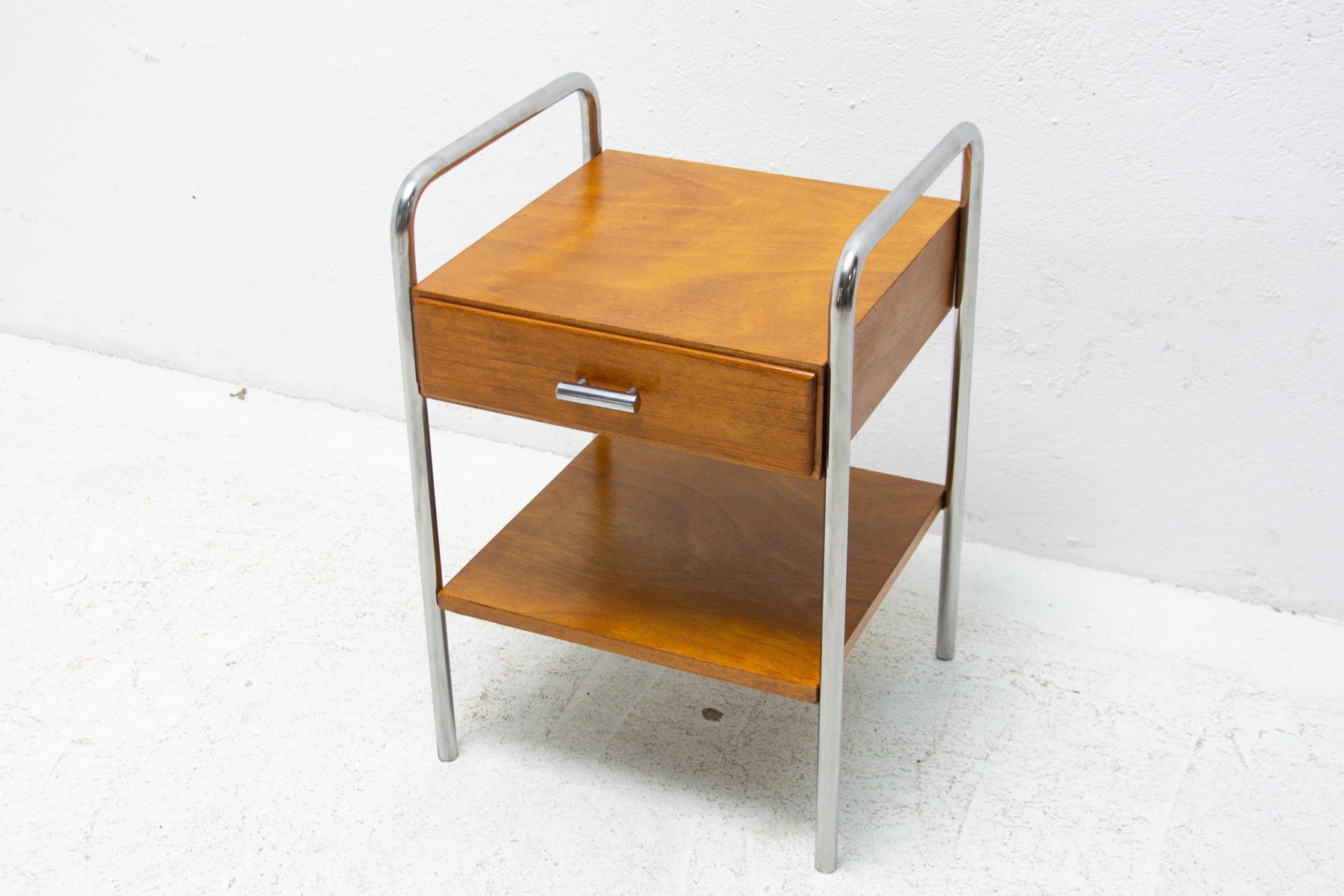 Bauhaus Chromed Side or Bedside Table by Robert Slezak, 1930´S, Czechoslovakia 11