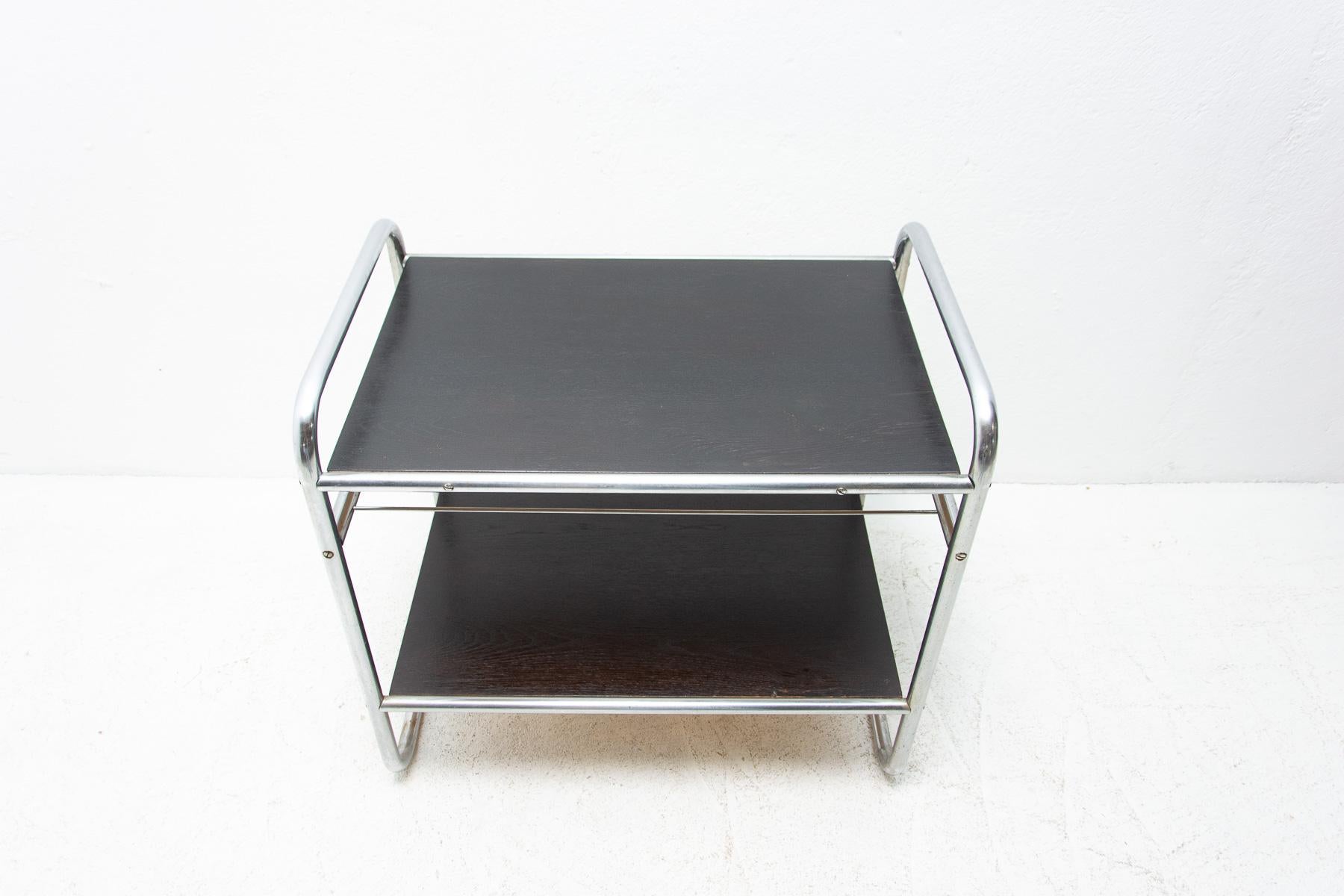 20th Century Bauhaus Chromed Side Table in Oak, 1930´s, Czechoslovakia