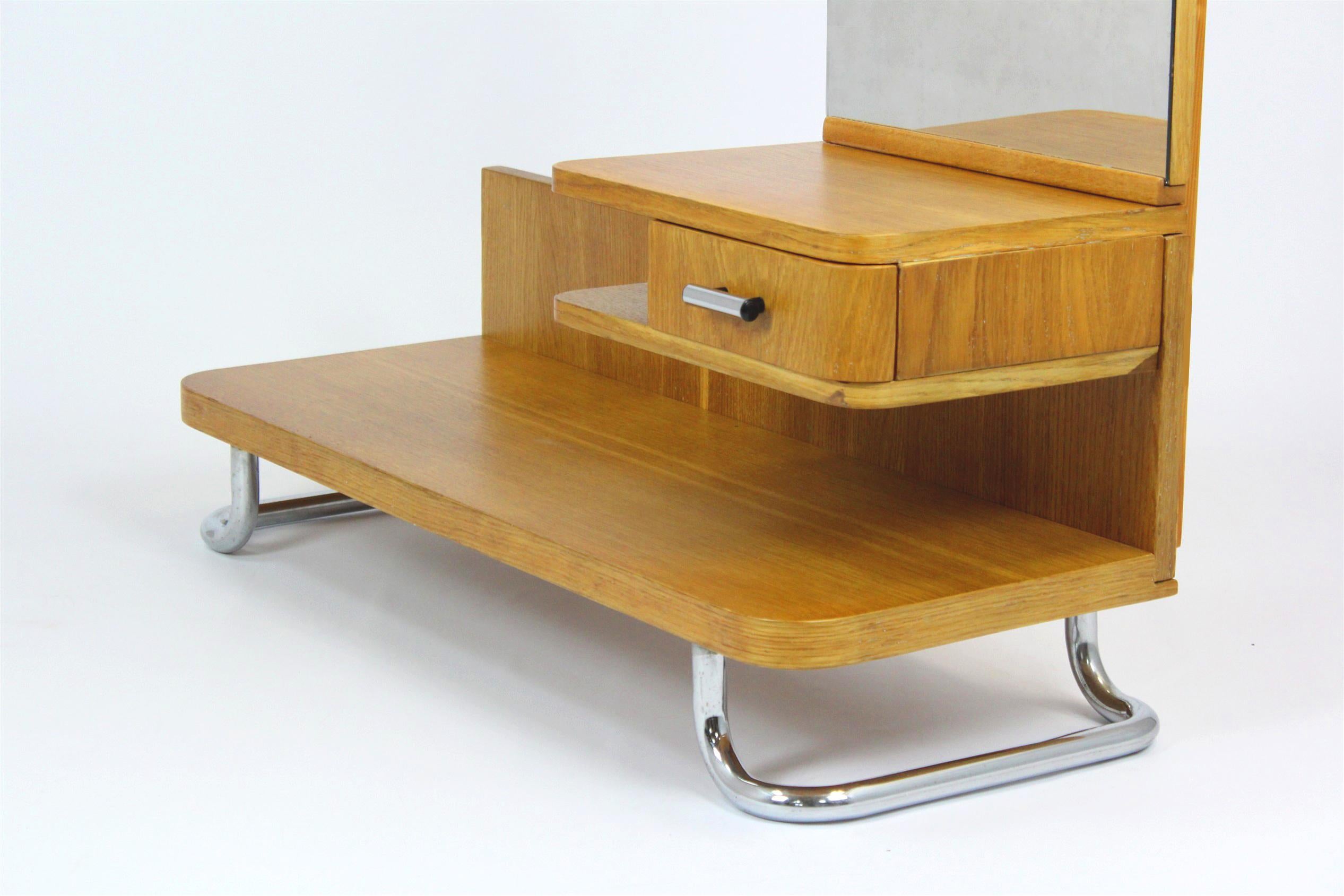 Table de coiffeuse en acier tubulaire chromé Bauhaus, années 1940 en vente 3