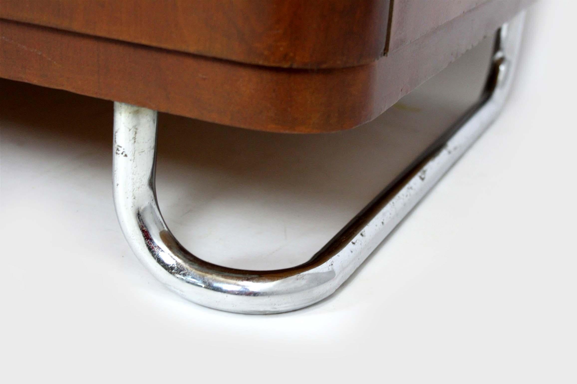 Armadio in acciaio tubolare cromato Bauhaus di Hynek Gottwald, anni '40 in vendita 1