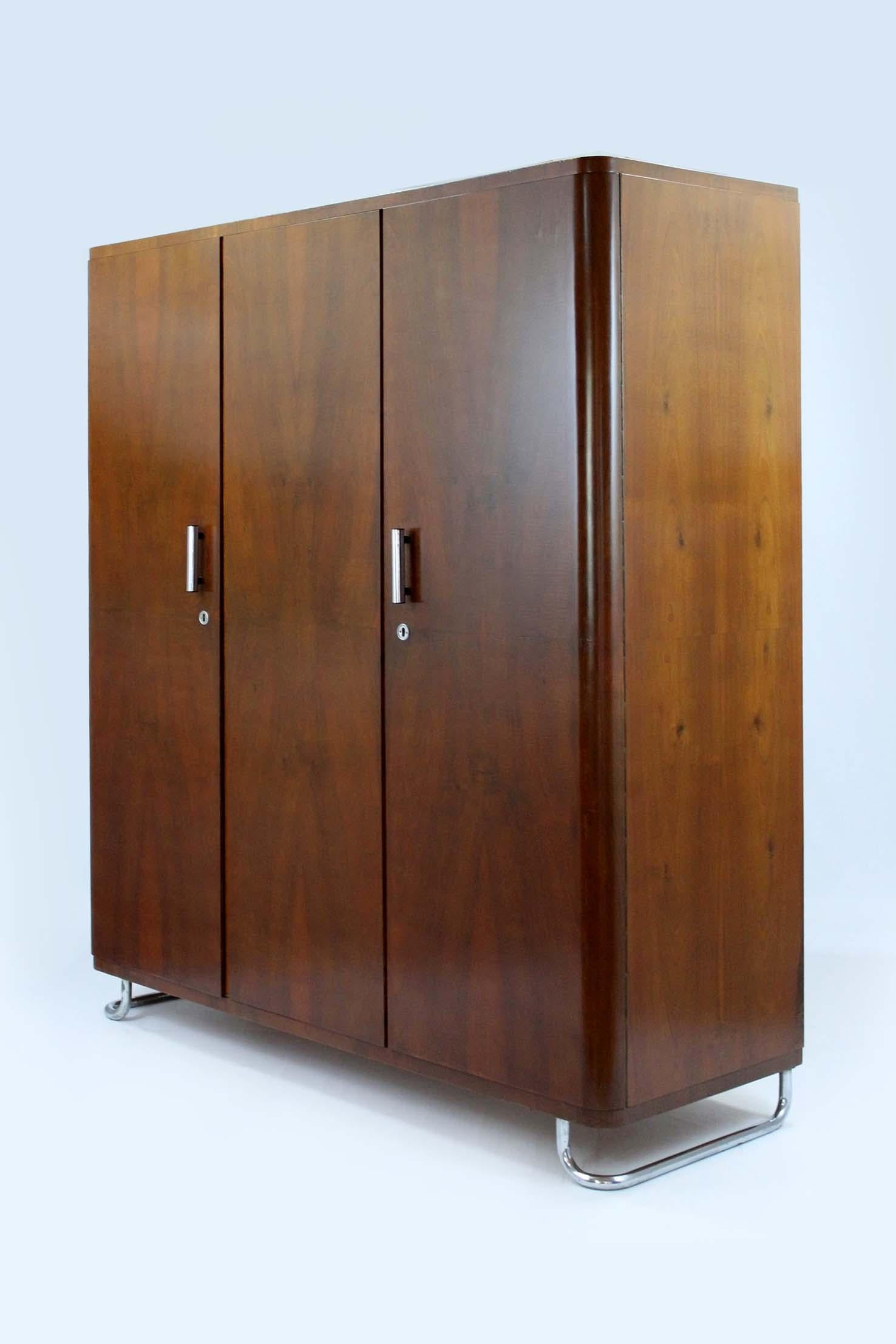 Bauhaus Chromed Tubular Steel Wardrobe by Hynek Gottwald, 1940s 5