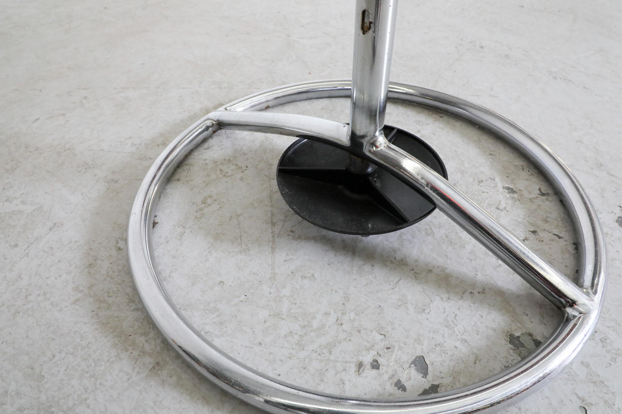 Bauhaus Coat Stand attributed to Slezák, 1930s For Sale 1