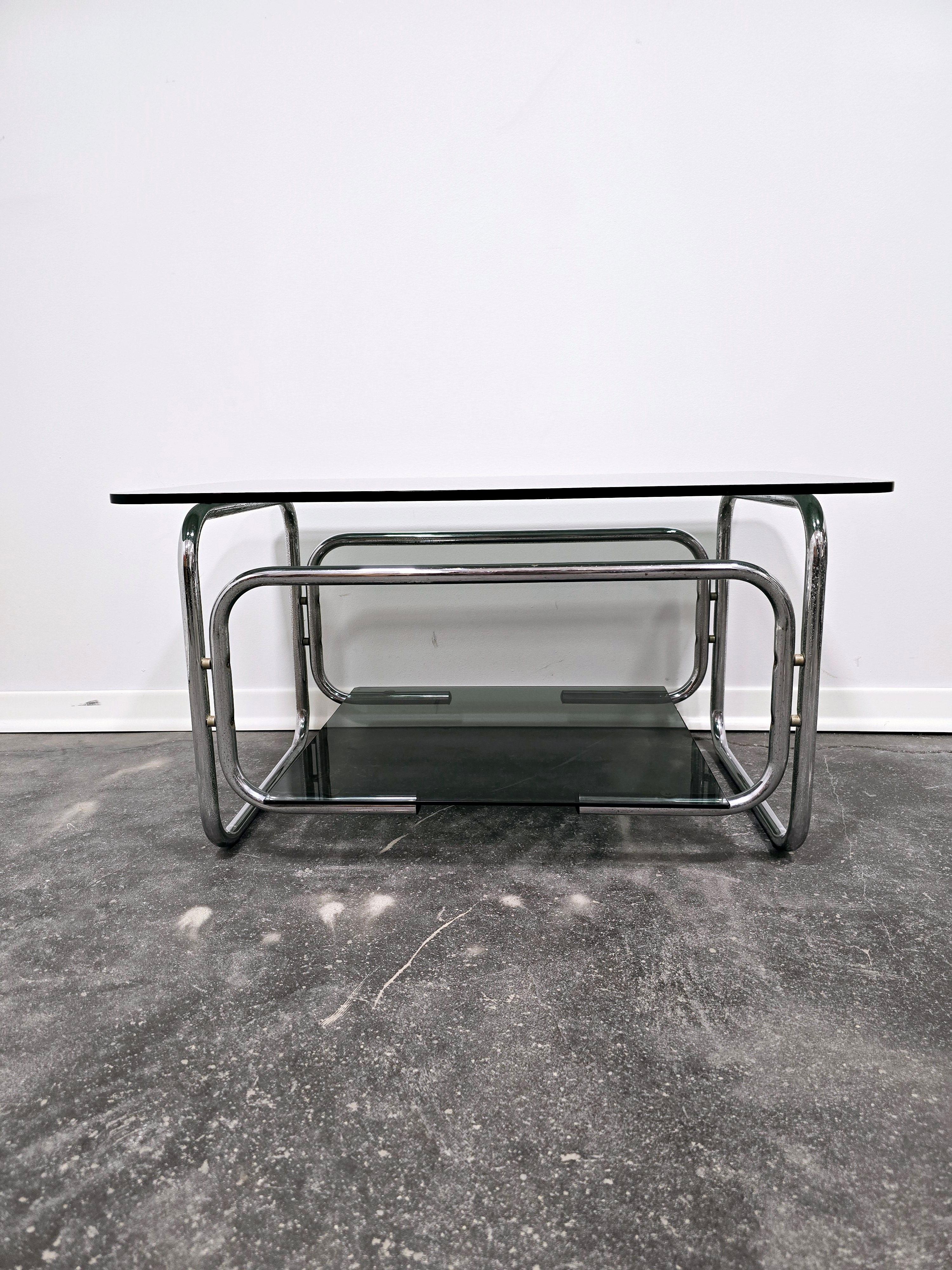 Bauhaus Coffee Table 1970s 7