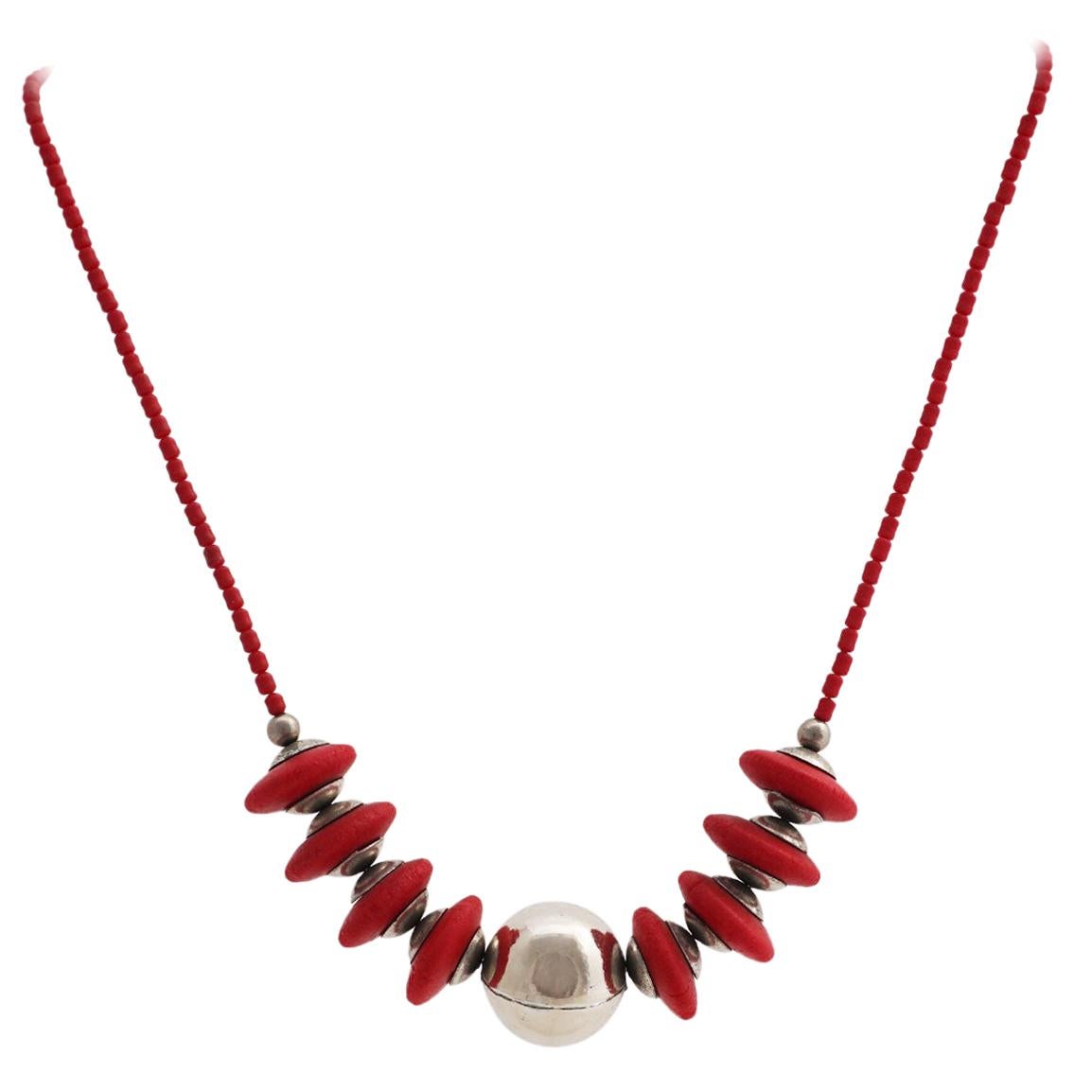 Bauhaus Collier in Chrome and Galalith by Jakob Bengel, around 1920/30 For Sale