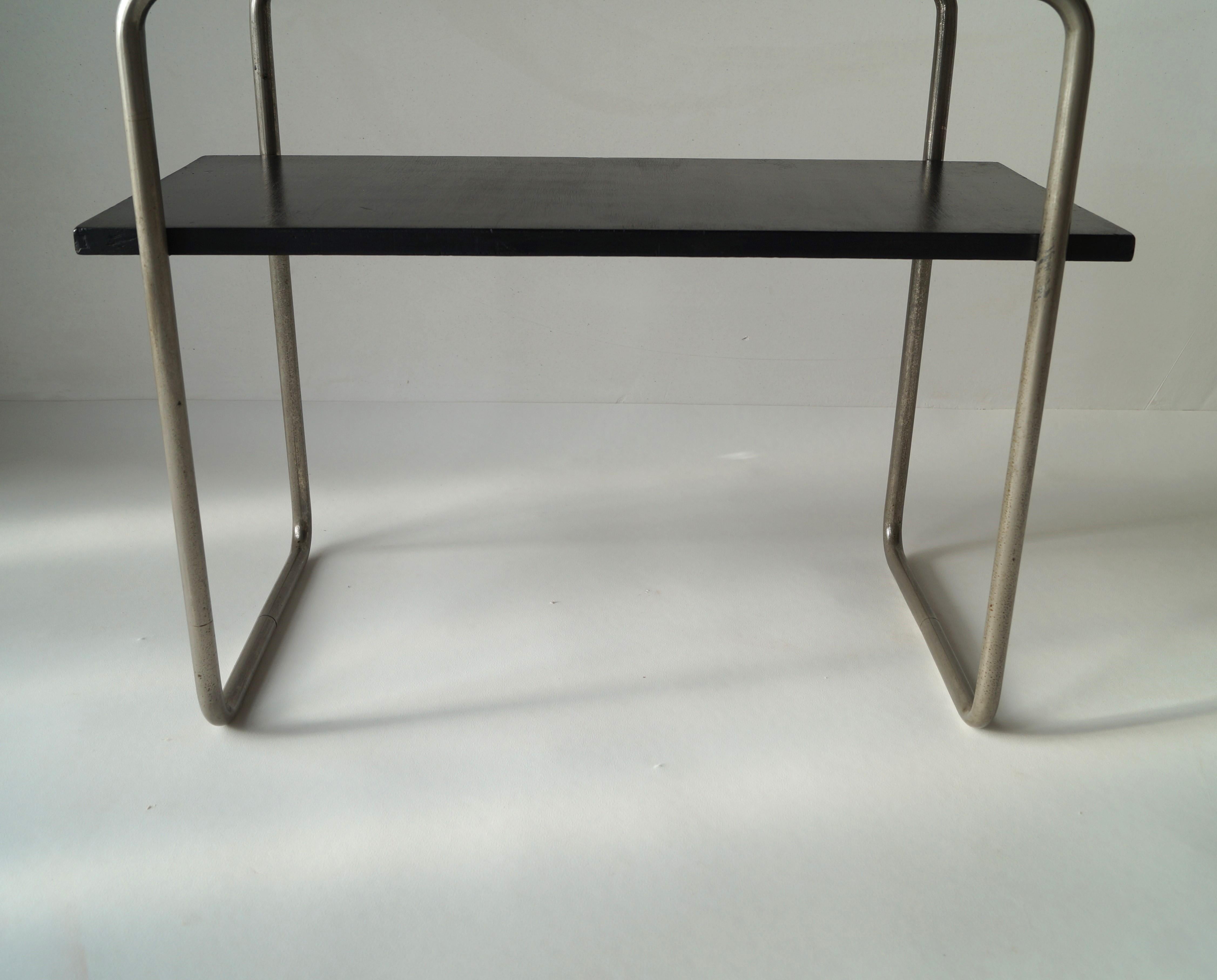 Bauhaus console table Model B12 by Marcel Breuer for Thonet, 1930s For Sale 11