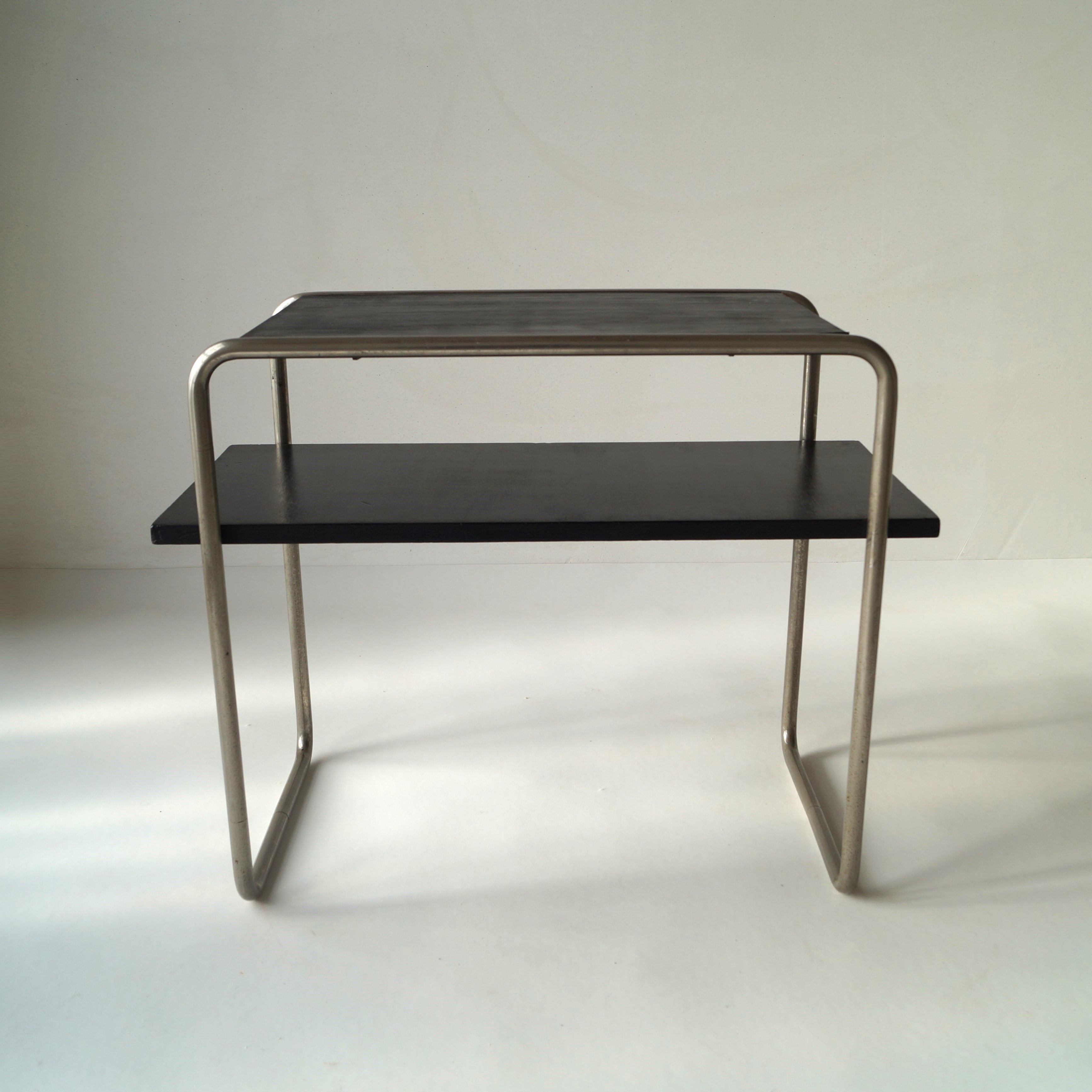 Lacquered Bauhaus console table Model B12 by Marcel Breuer for Thonet, 1930s For Sale