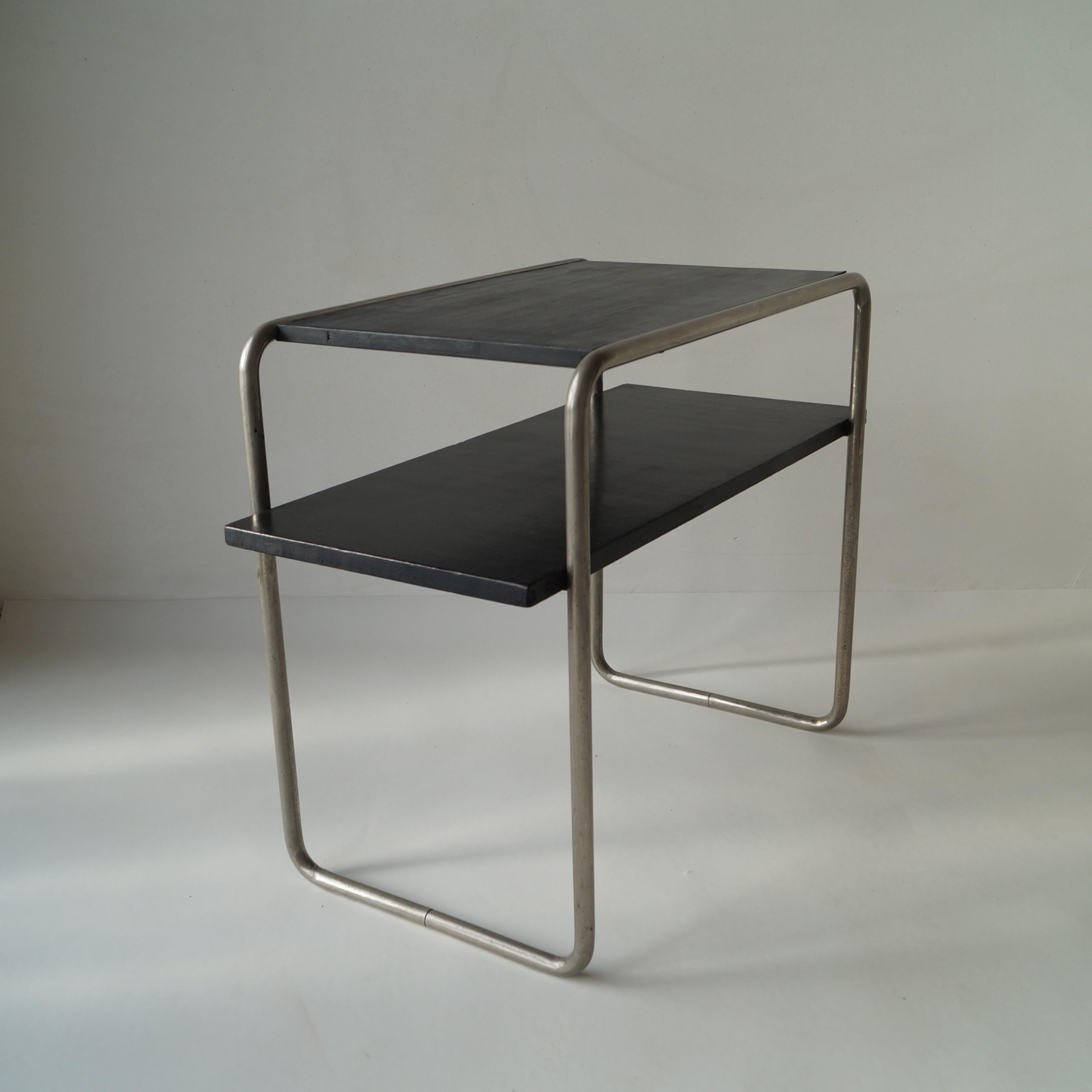 Bauhaus console table Model B12 by Marcel Breuer for Thonet, 1930s In Good Condition For Sale In EVERDINGEN, NL
