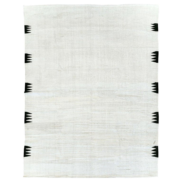 Bauhaus Contemporary Turkish Flatweave Kilim Room Size Carpet in White and  Black For Sale at 1stDibs | گلیم فرش سفید مشکی