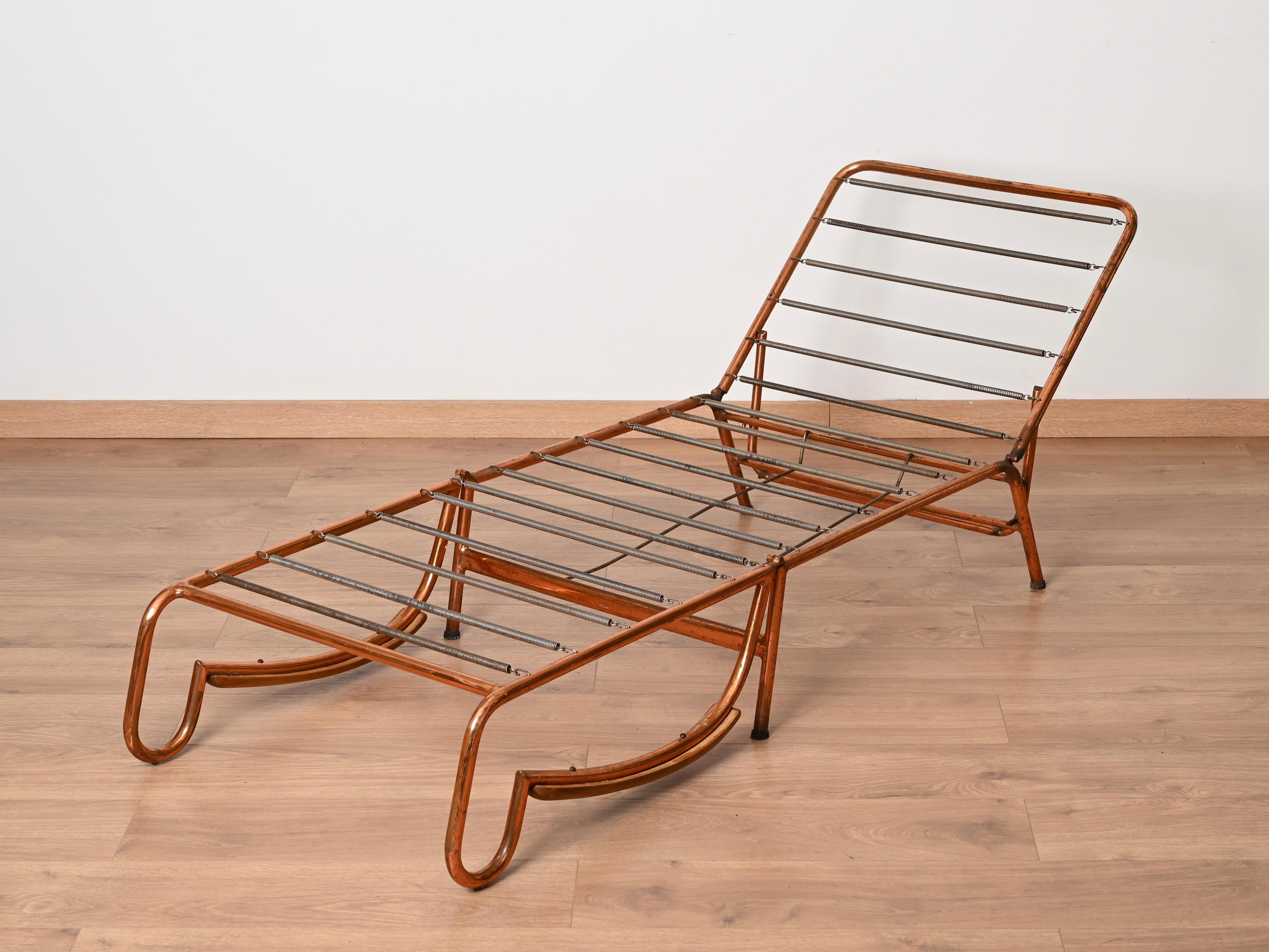 Hand-Crafted Bauhaus Copper and Walnut Adjustable Bed Armchair, Marcel Breuer, 1930s