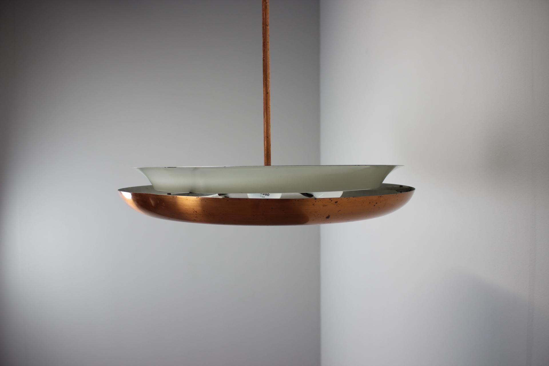 Rame Lampadario in rame Bauhaus UFO di Josef Hurka, Cecoslovacchia, anni '30 in vendita
