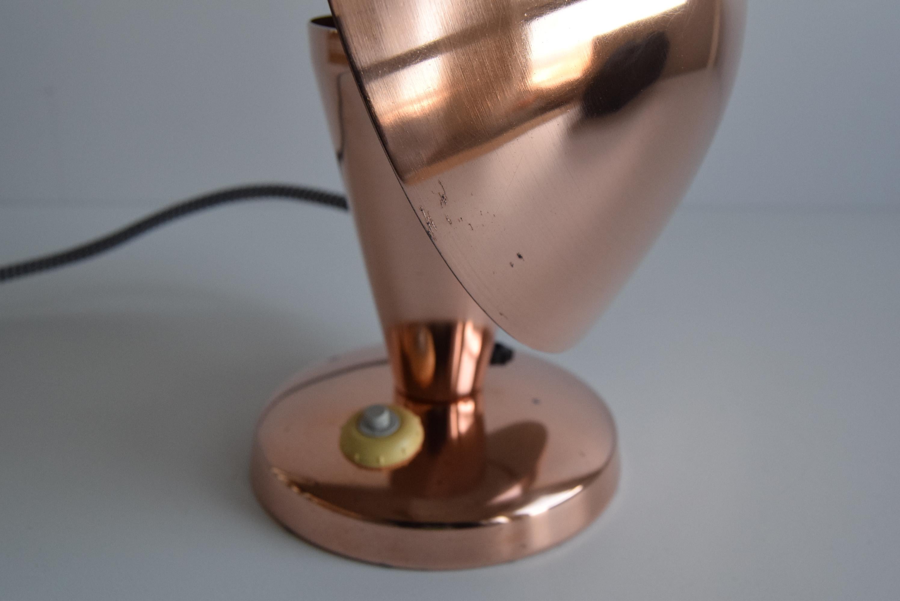 Métal Lampe de table Bauhaus, Tchécoslovaquie, années 1930 en vente