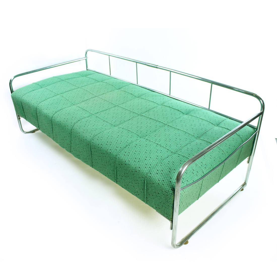 Mid-20th Century Bauhaus Daybed in Bent Chrome, Czechoslovakia 1940s